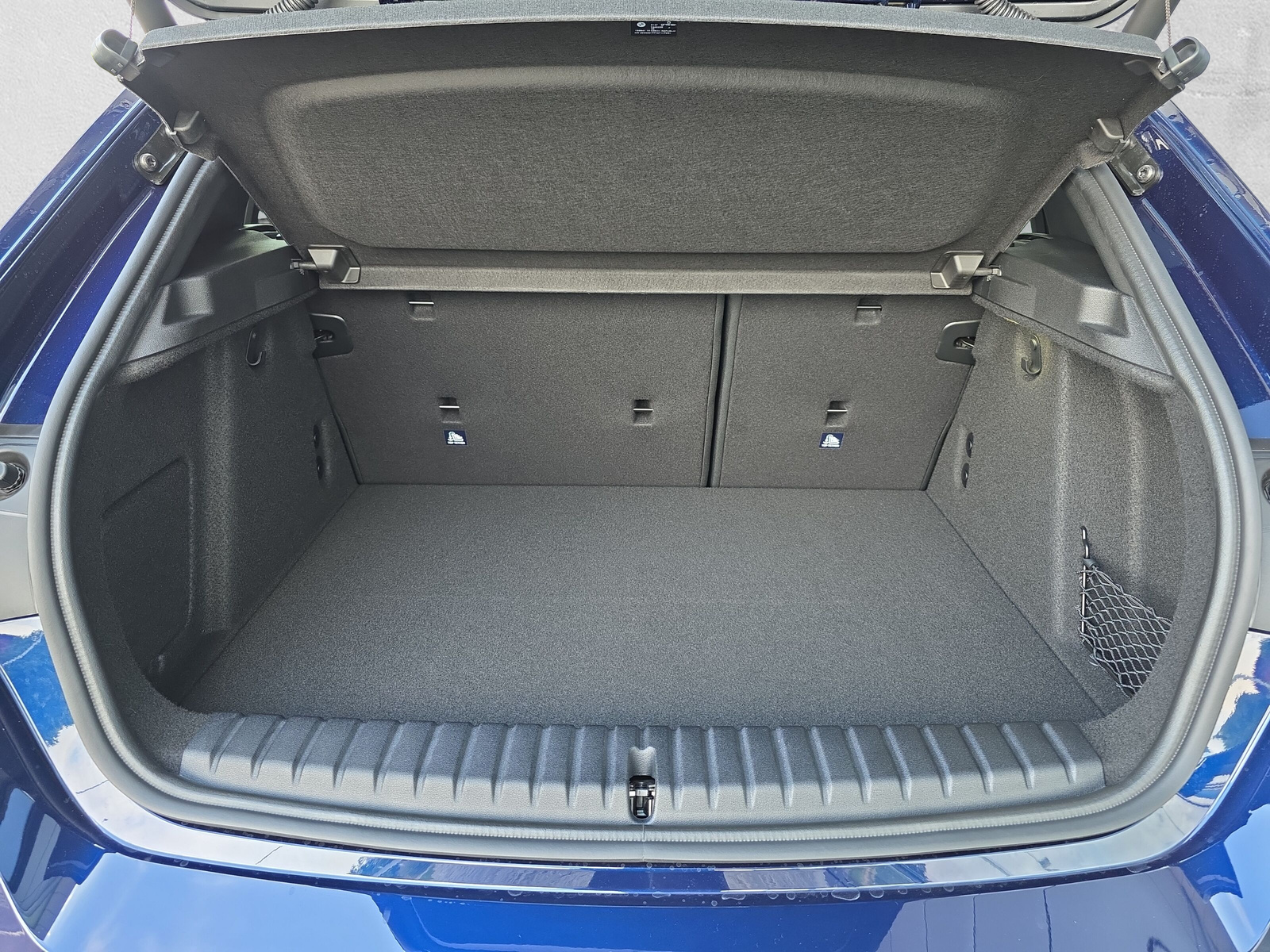 BMW 123 xDrive M Sport Pro Steptronic-image-10