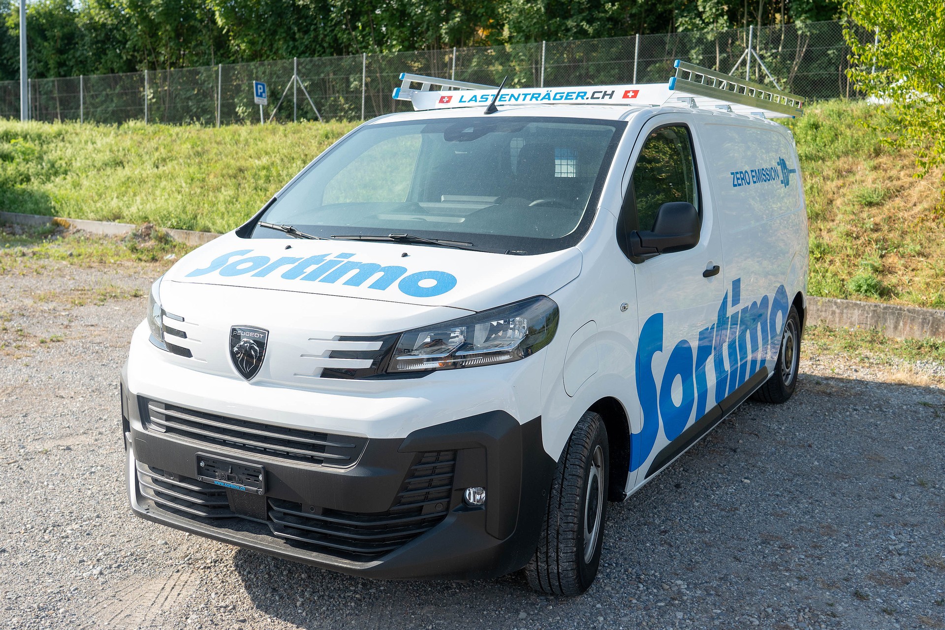 PEUGEOT Expert 75 KWh Standard