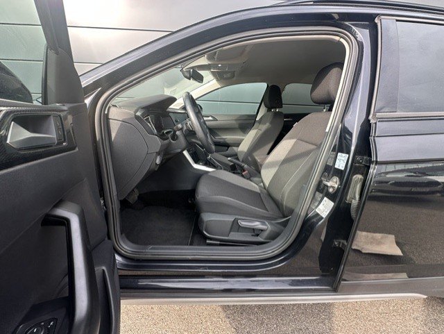 VW Taigo 1.0 TSI Life DSG-image-8