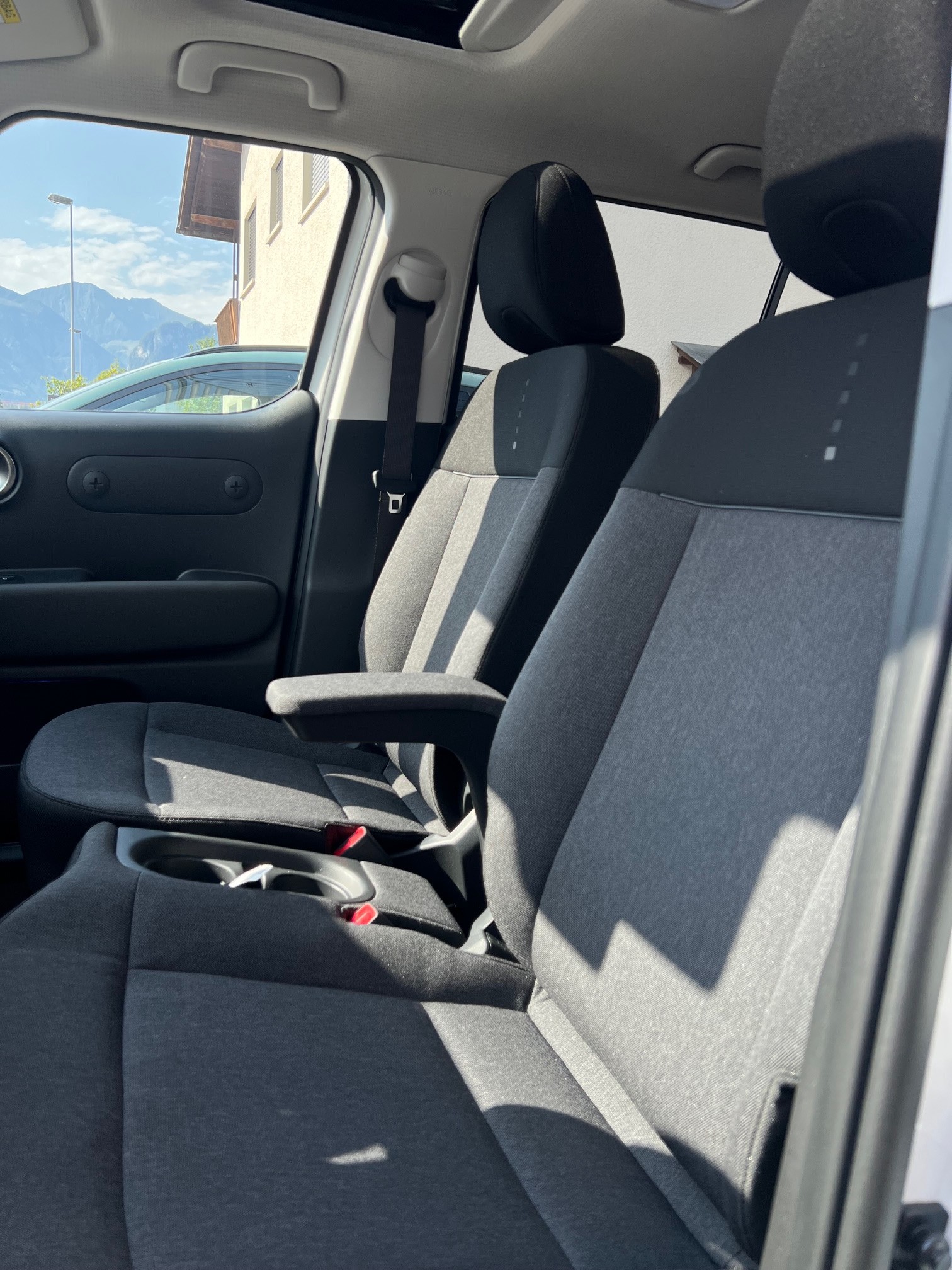 HYUNDAI Inster 49kWh Vertex-image-10