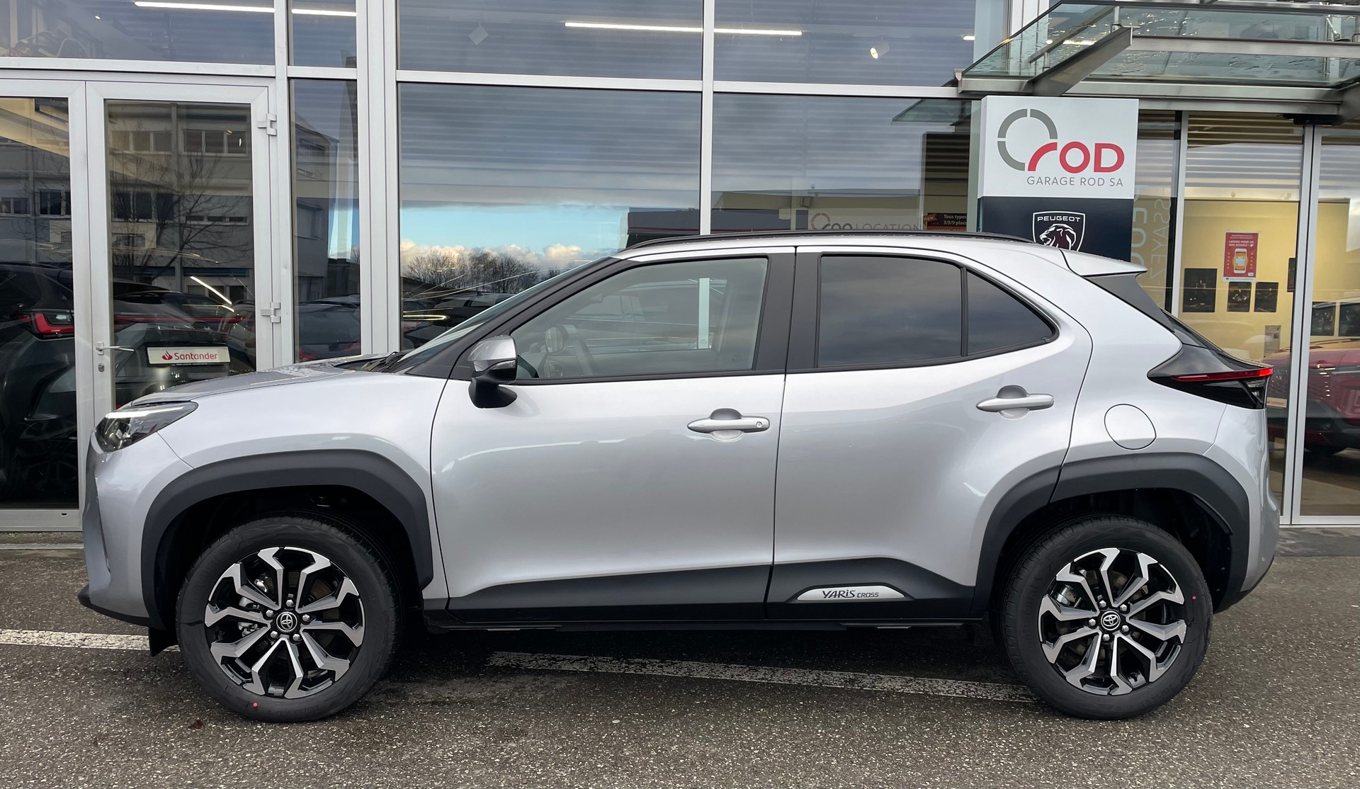 TOYOTA Yaris Cross 1.5 Trend e-CVT-showroom-element-2