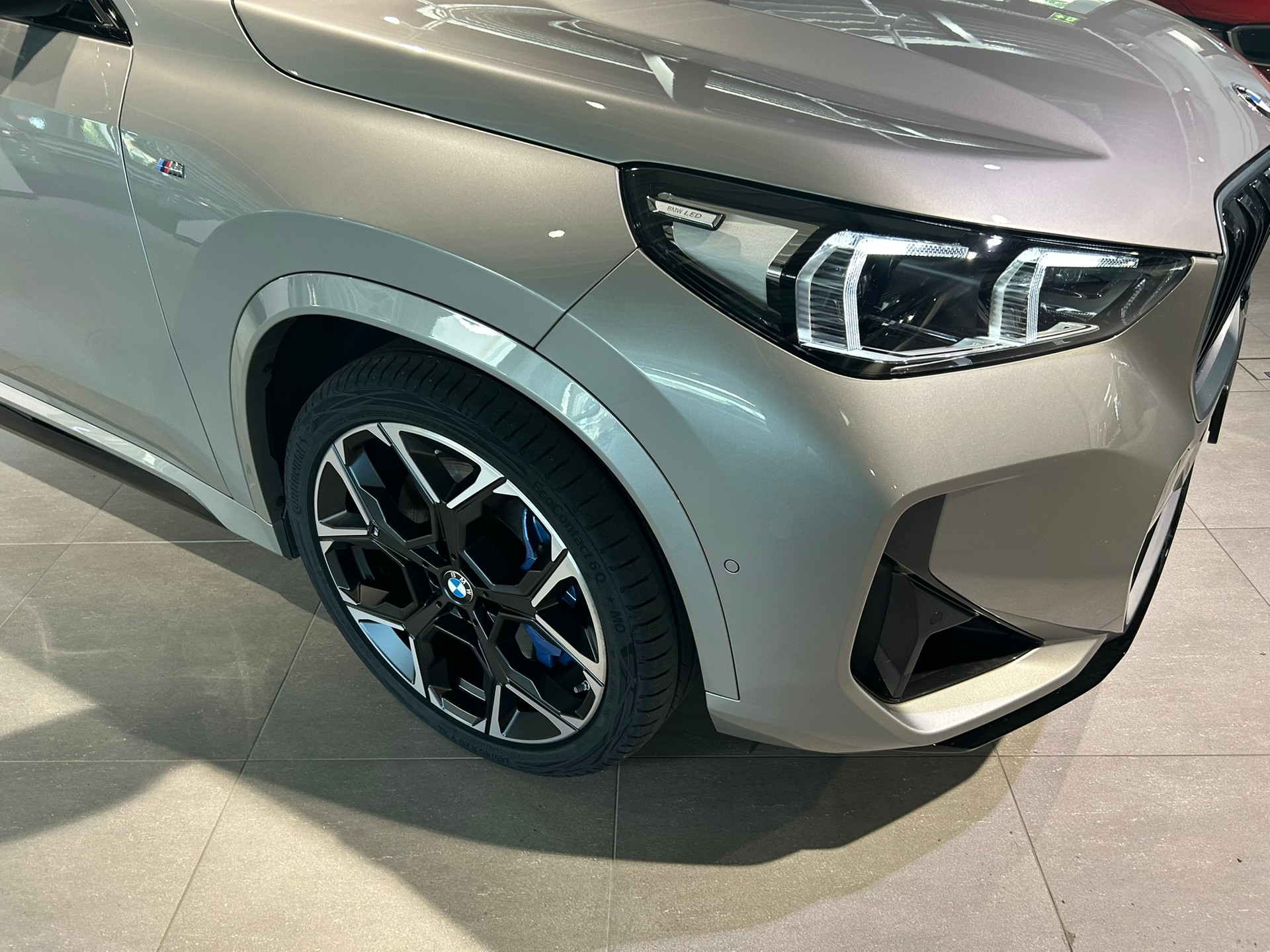 BMW X1 xDrive M35i-image-13