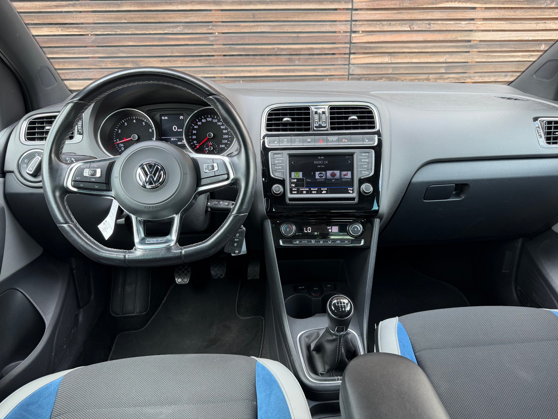 VW Polo 1.4 TSI ACT BlueGT-image-6