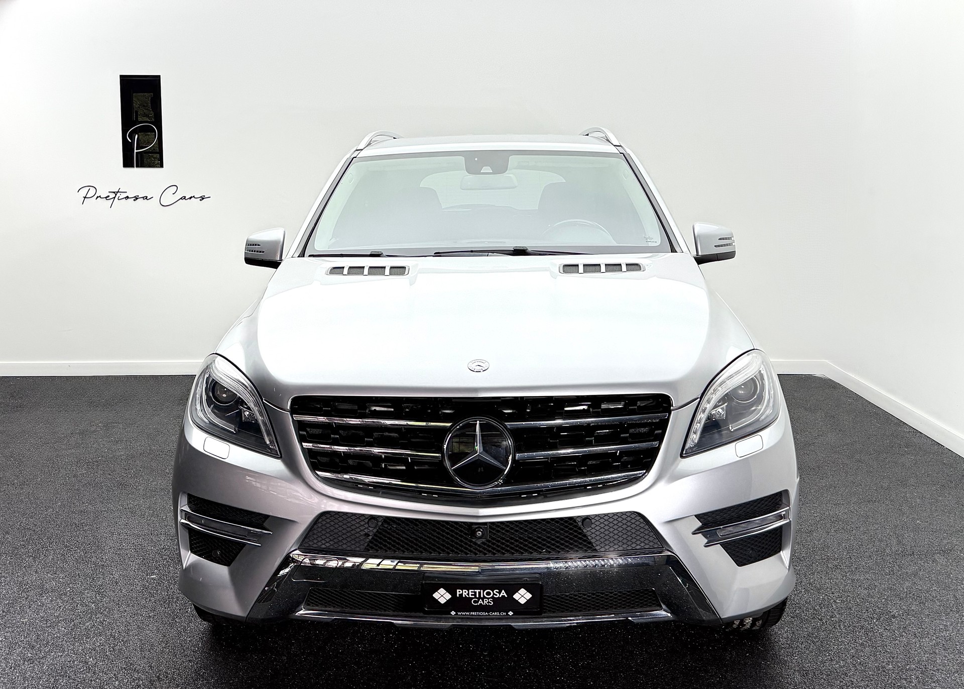 MERCEDES-BENZ ML 350 BlueTEC Executive 4Matic 7G-Tronic-showroom-element-2