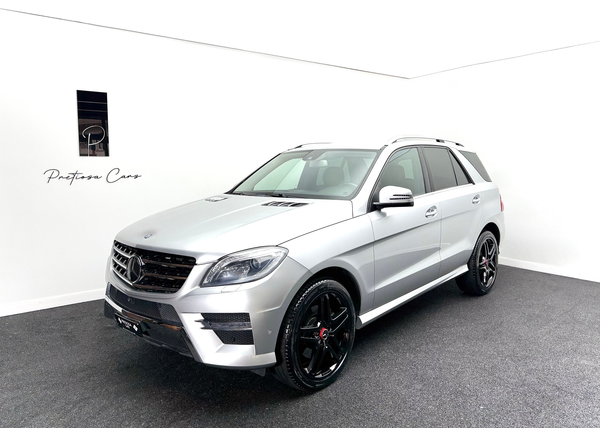 MERCEDES-BENZ ML 350 BlueTEC Executive 4Matic 7G-Tronic-showroom-element-1