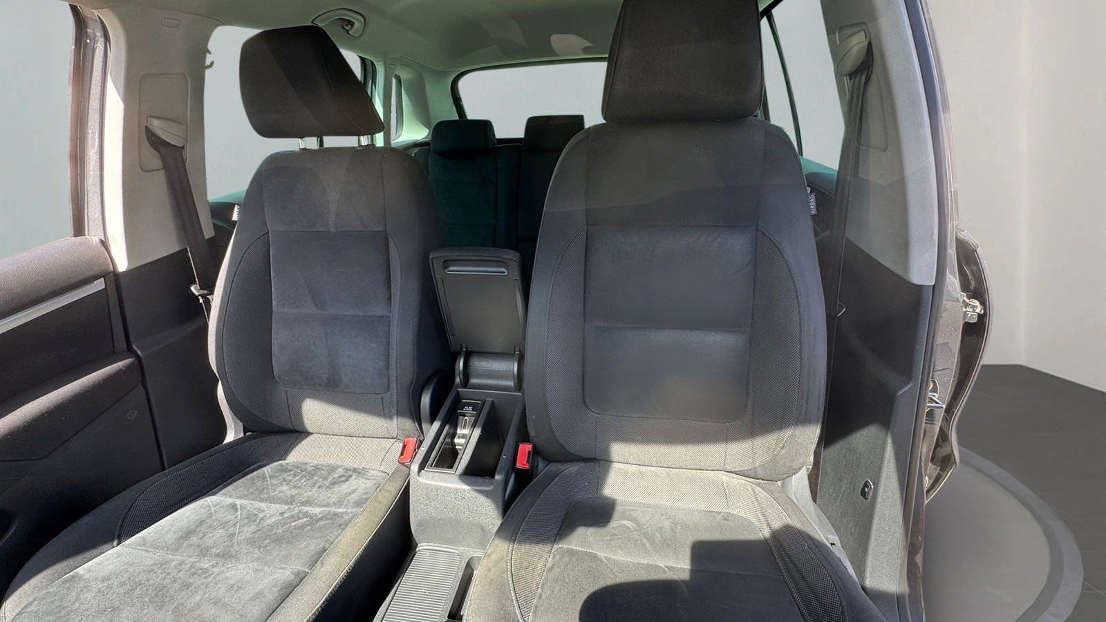 VW Tiguan 2.0 TSI Track&Style 4Motion-image-8
