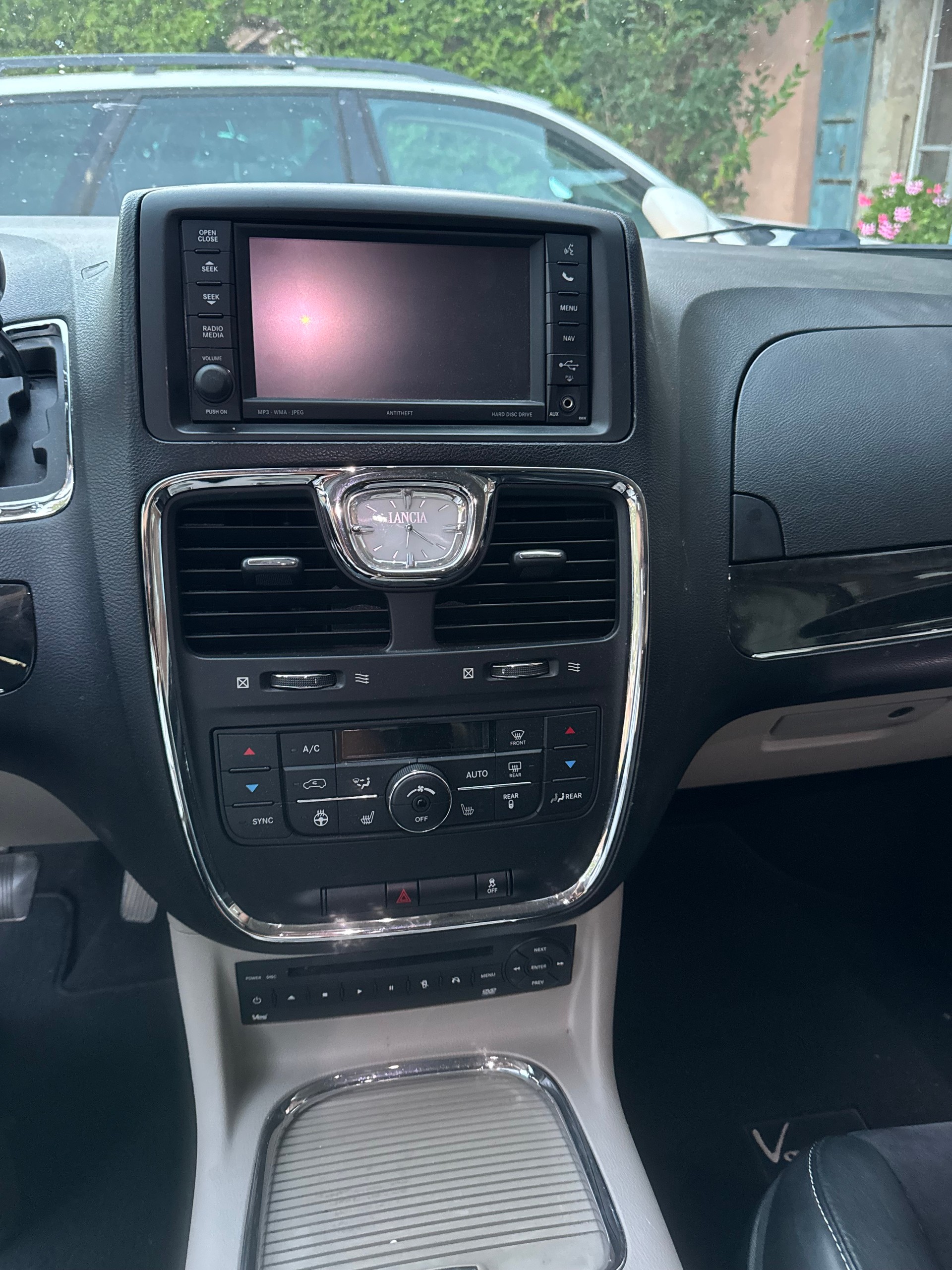 LANCIA Voyager 2.8D Platinum Automatic-image-17
