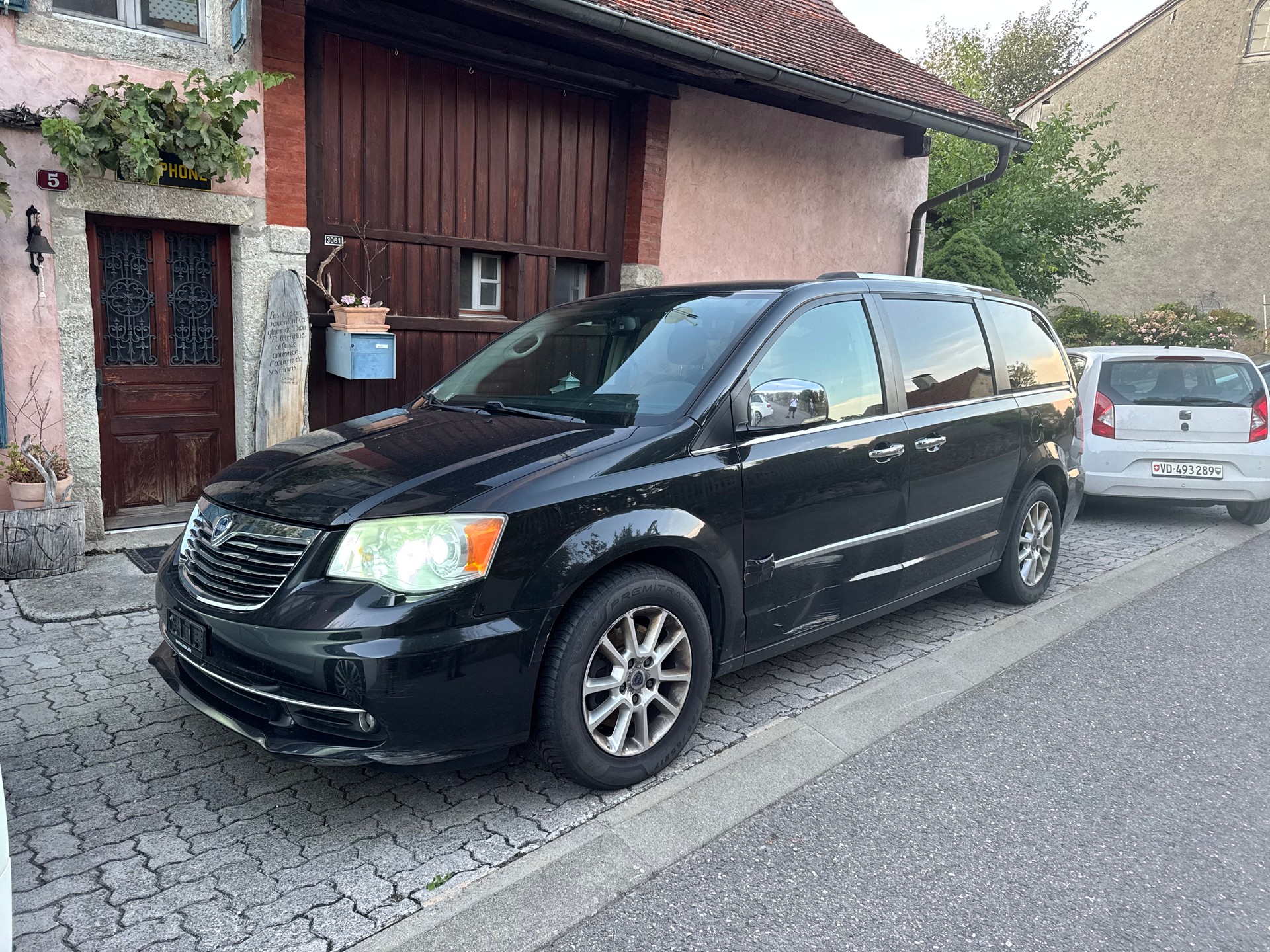LANCIA Voyager 2.8D Platinum Automatic