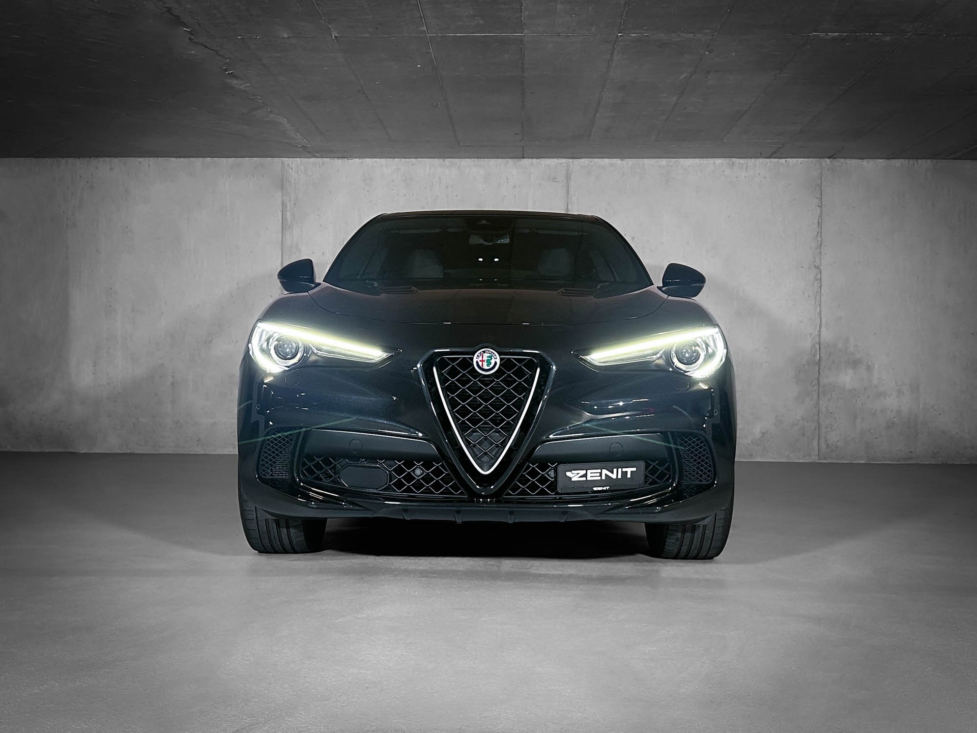ALFA ROMEO Stelvio 2.9 V6 Quadrifoglio Q4 Automatic-showroom-element-3