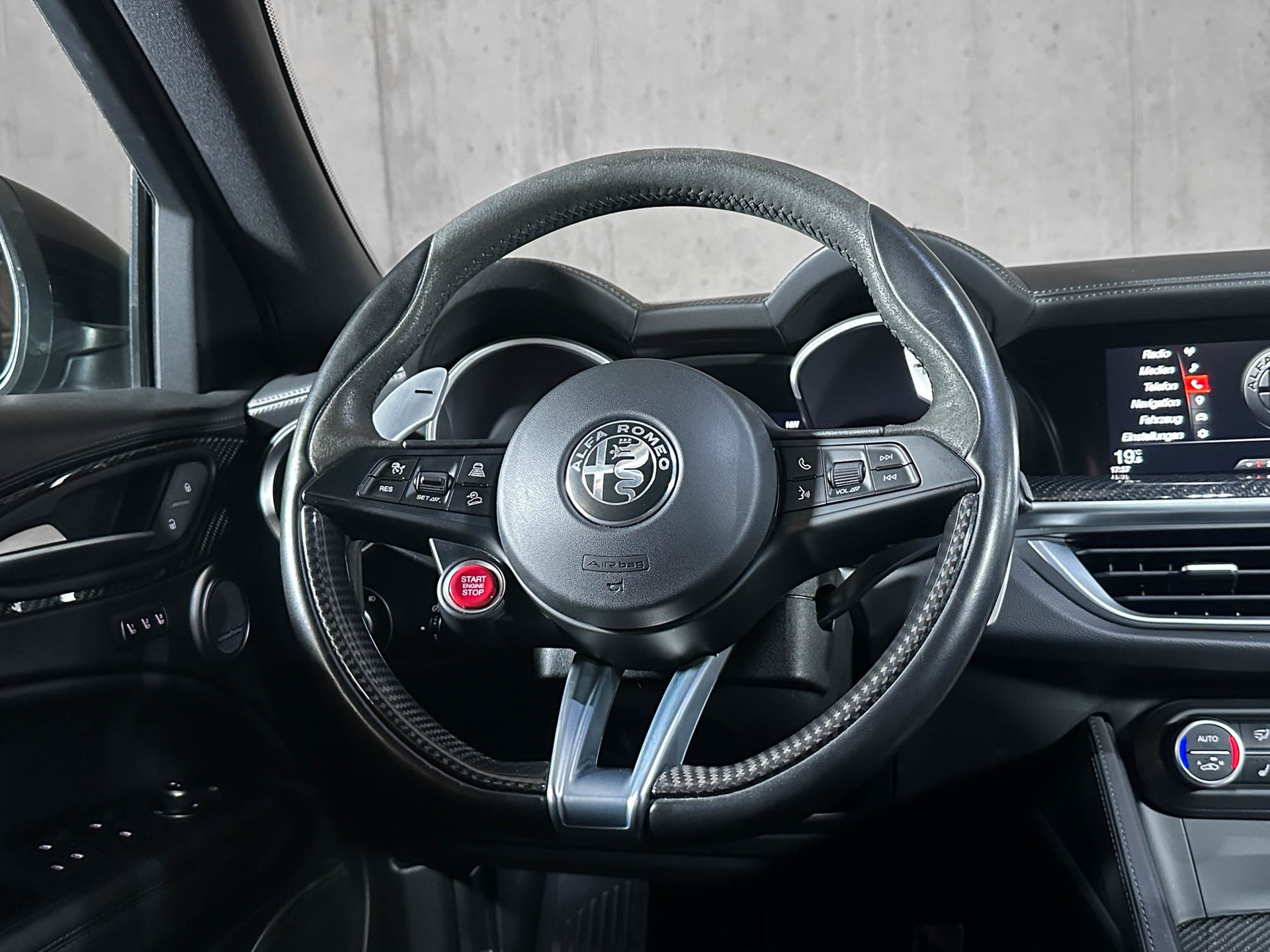 ALFA ROMEO Stelvio 2.9 V6 Quadrifoglio Q4 Automatic-image-21