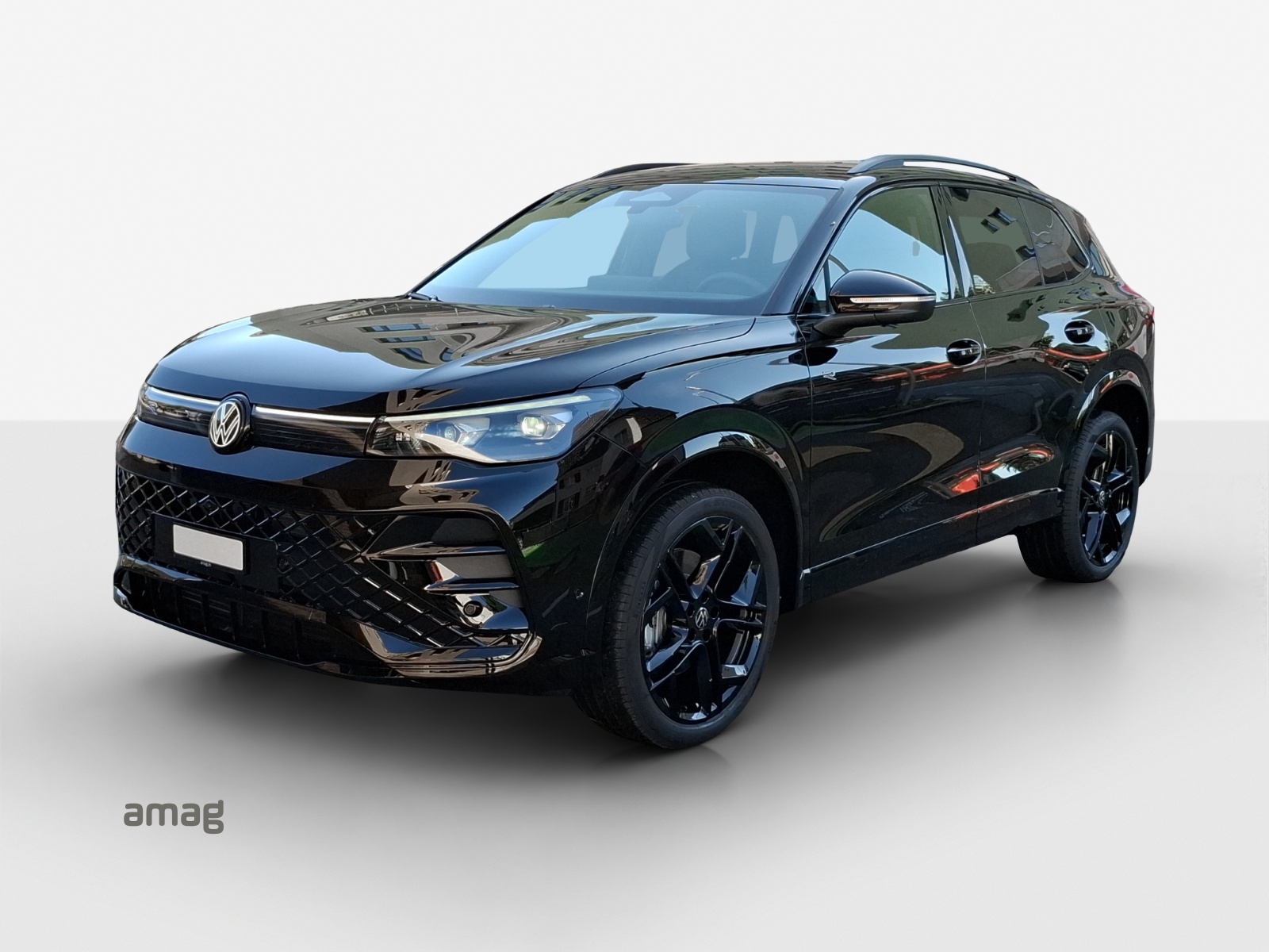 VW Tiguan 2.0 TSI DSG R-Line United 4Motion-image-0