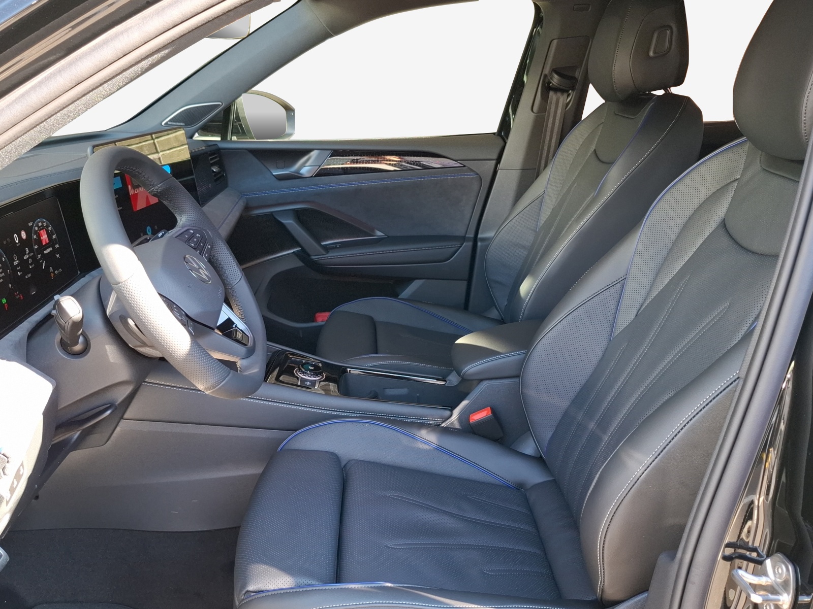 VW Tiguan 2.0 TSI DSG R-Line United 4Motion-image-7
