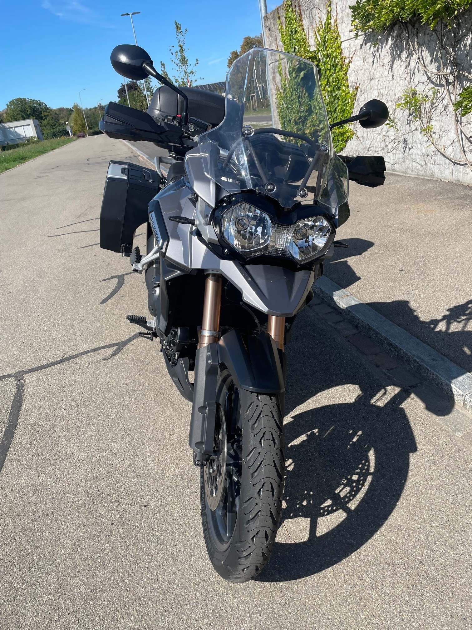 TRIUMPH Tiger 1200 Explorer ABS-image-1