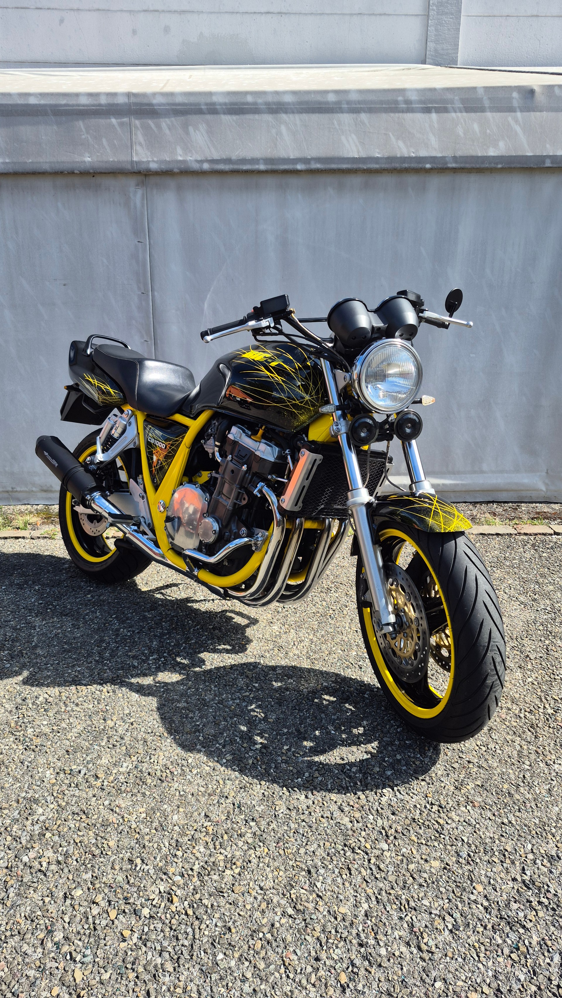HONDA CB 1000 F Big One-image-0