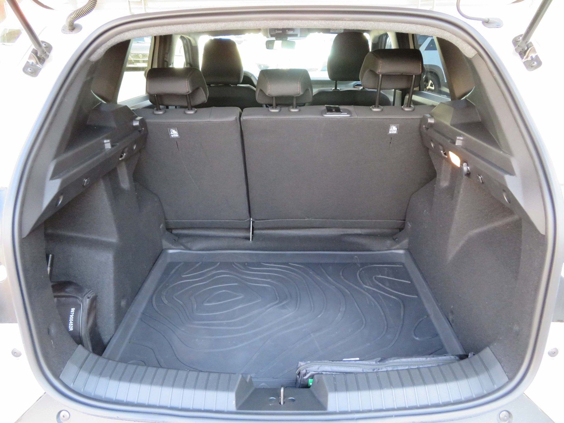 DACIA Duster 1.6 Hybrid Extreme-image-12
