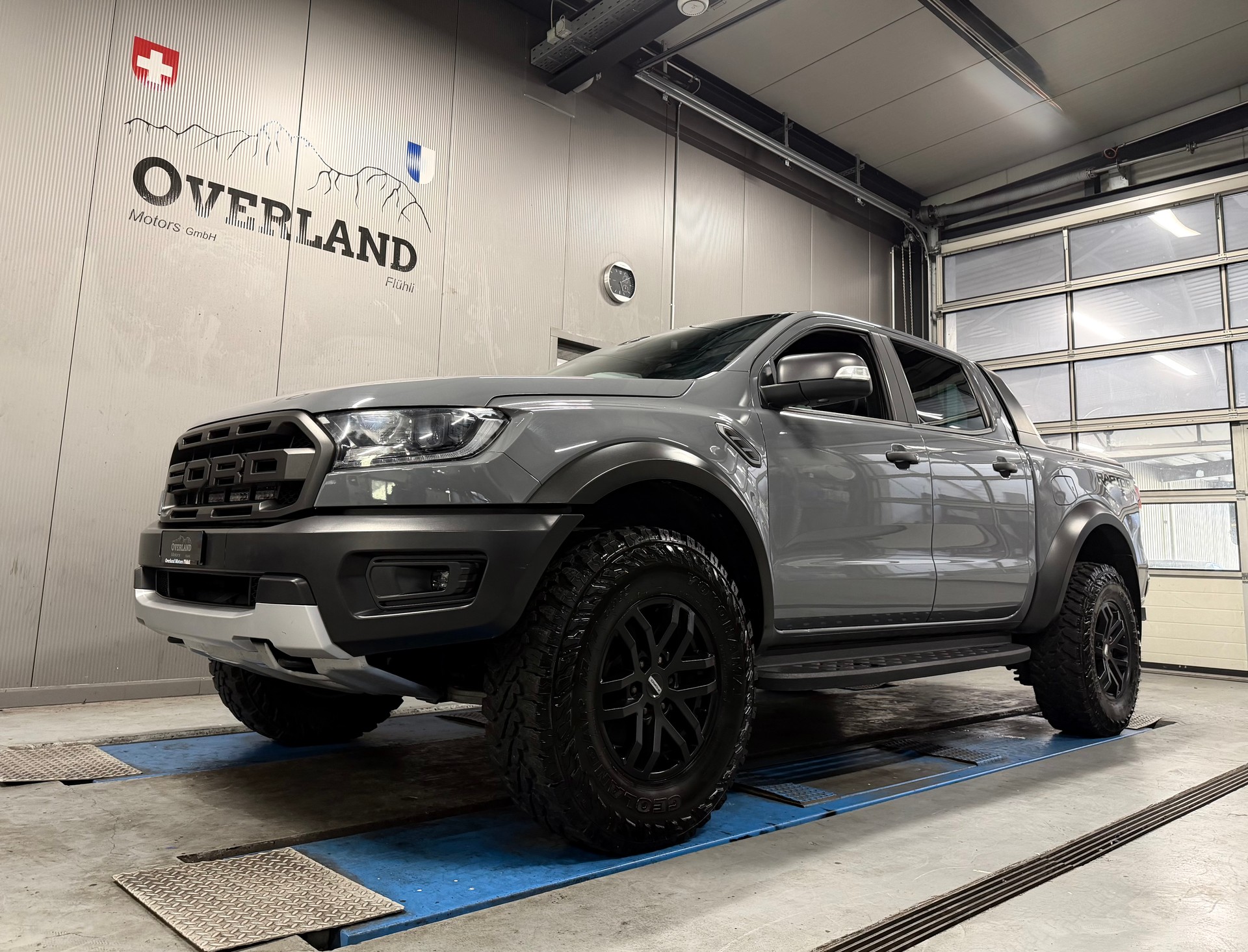 FORD Ranger Raptor 2.0 Eco Blue 4x4 A-showroom-element-3