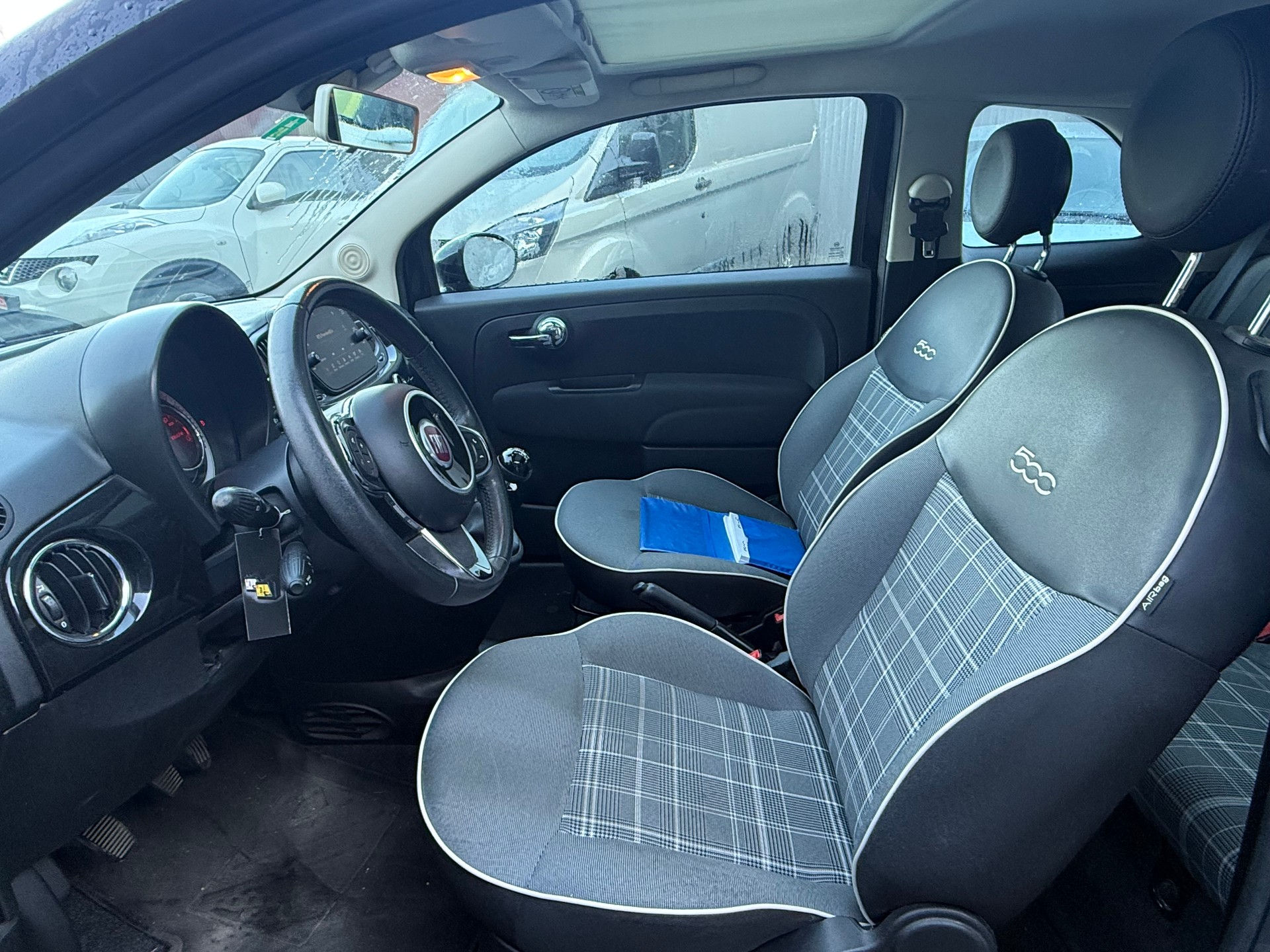 FIAT 500 0.9 Twinair Turbo Lounge-image-4