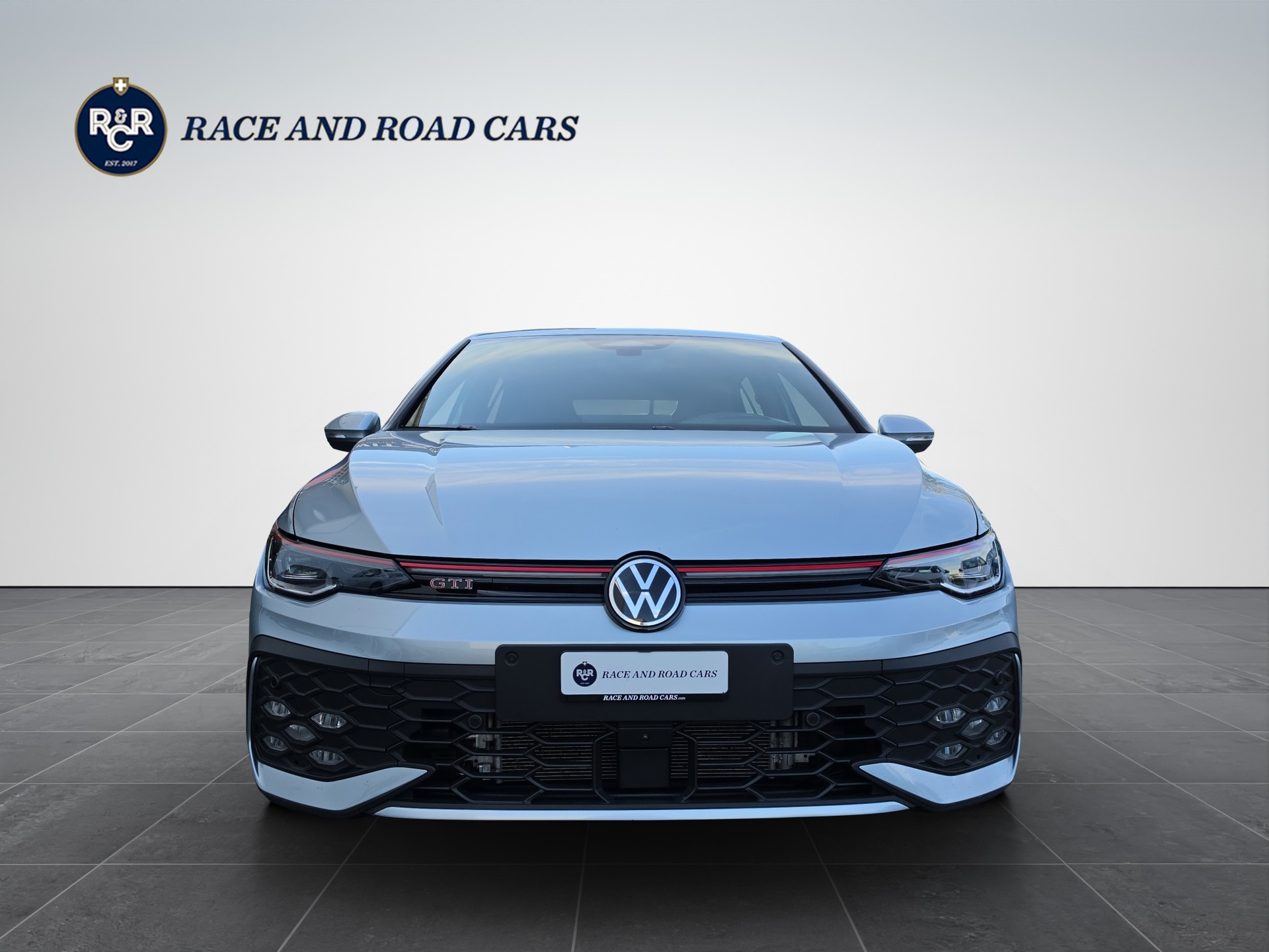 VW Golf VIII 2.0 TSI GTI DSG-showroom-element-1