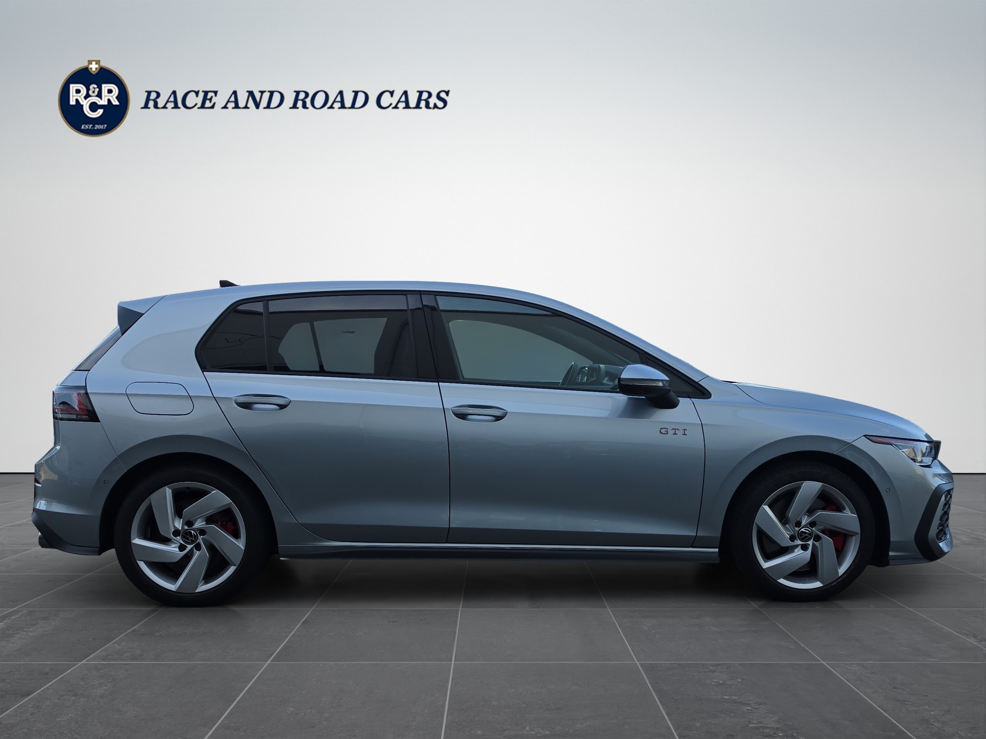 VW Golf VIII 2.0 TSI GTI DSG-showroom-element-3