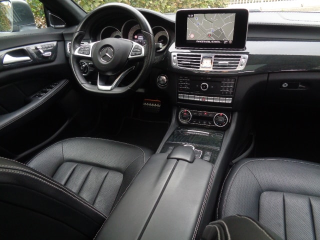 MERCEDES-BENZ CLS Shooting Brake 350 d 4Matic 9G-Tronic-image-3