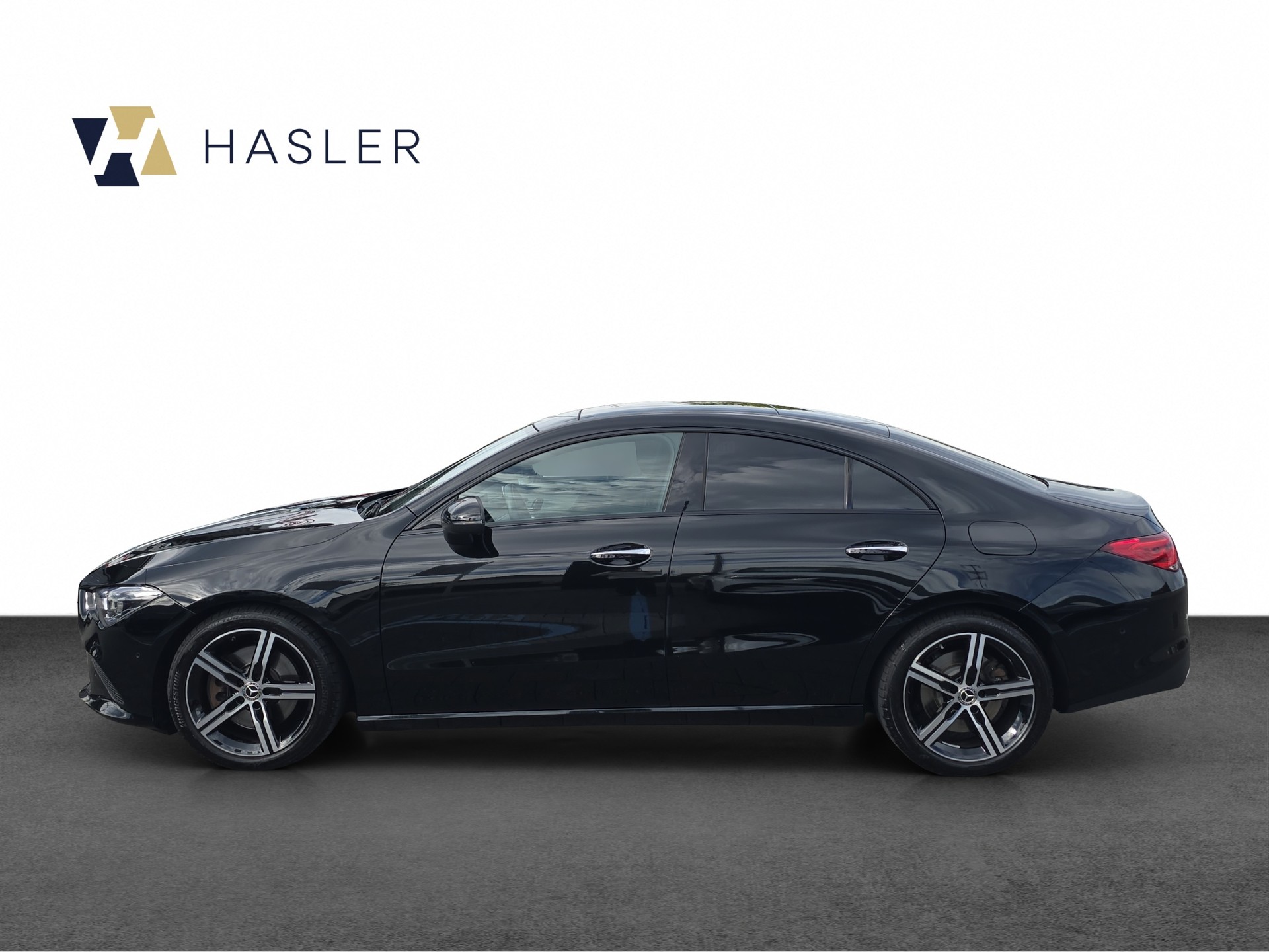 MERCEDES-BENZ CLA 250 4Matic Progressive 7G-DCT-showroom-element-2