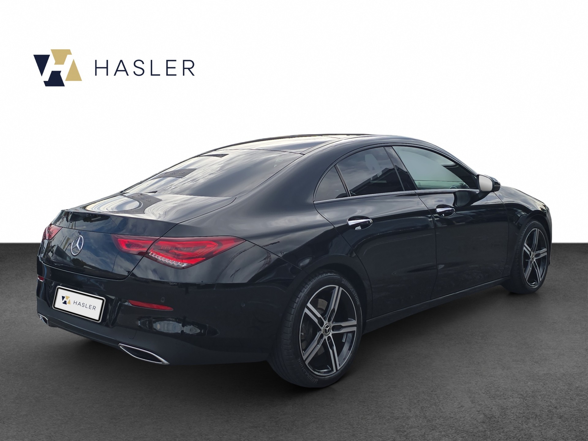 MERCEDES-BENZ CLA 250 4Matic Progressive 7G-DCT-image-5