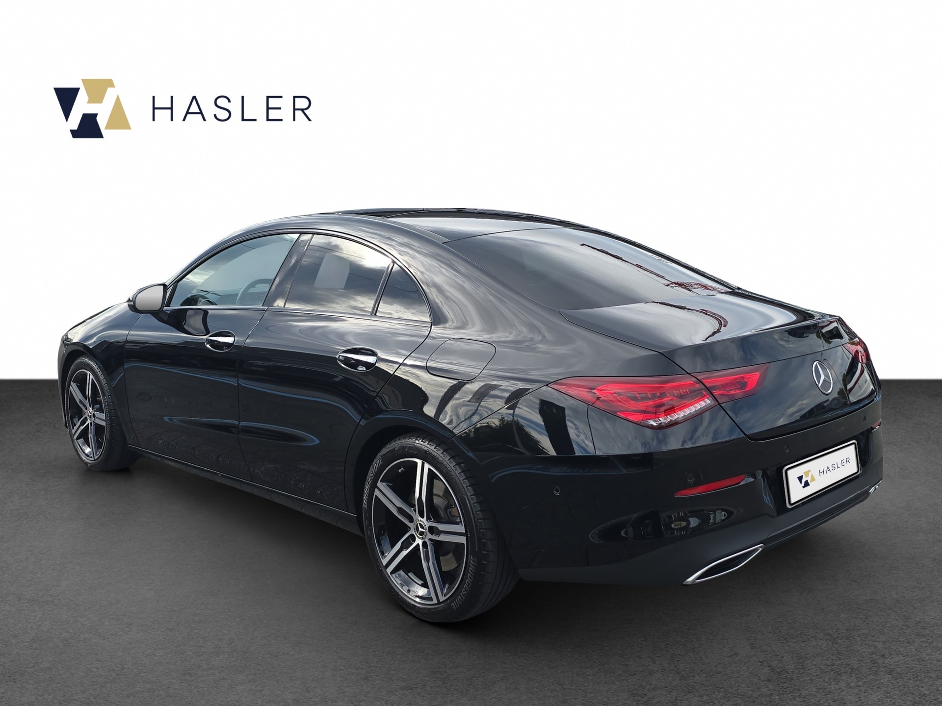 MERCEDES-BENZ CLA 250 4Matic Progressive 7G-DCT-showroom-element-3