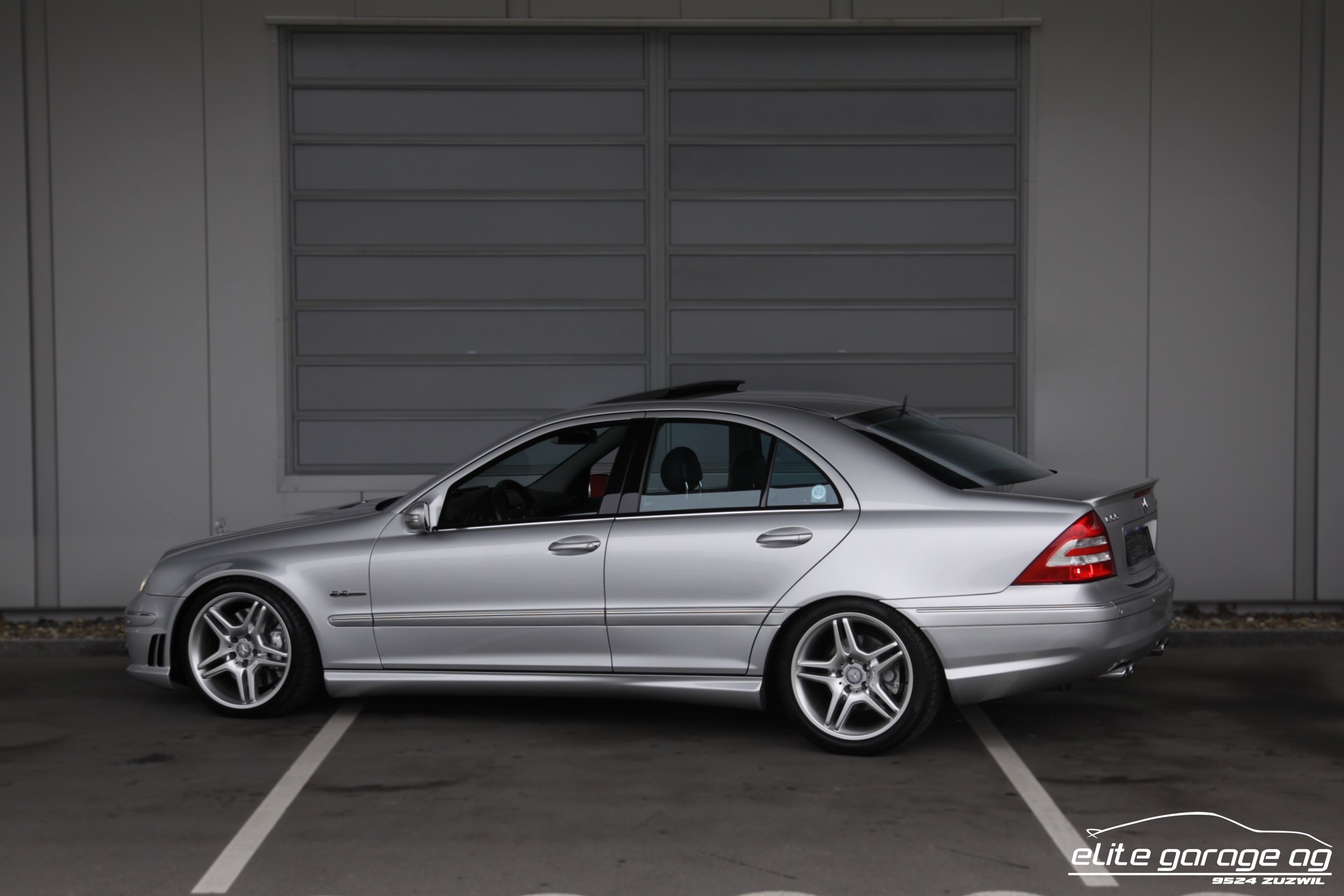 MERCEDES-BENZ C 55 AMG Automatic LIEBHABERFAHRZEUG-image-2
