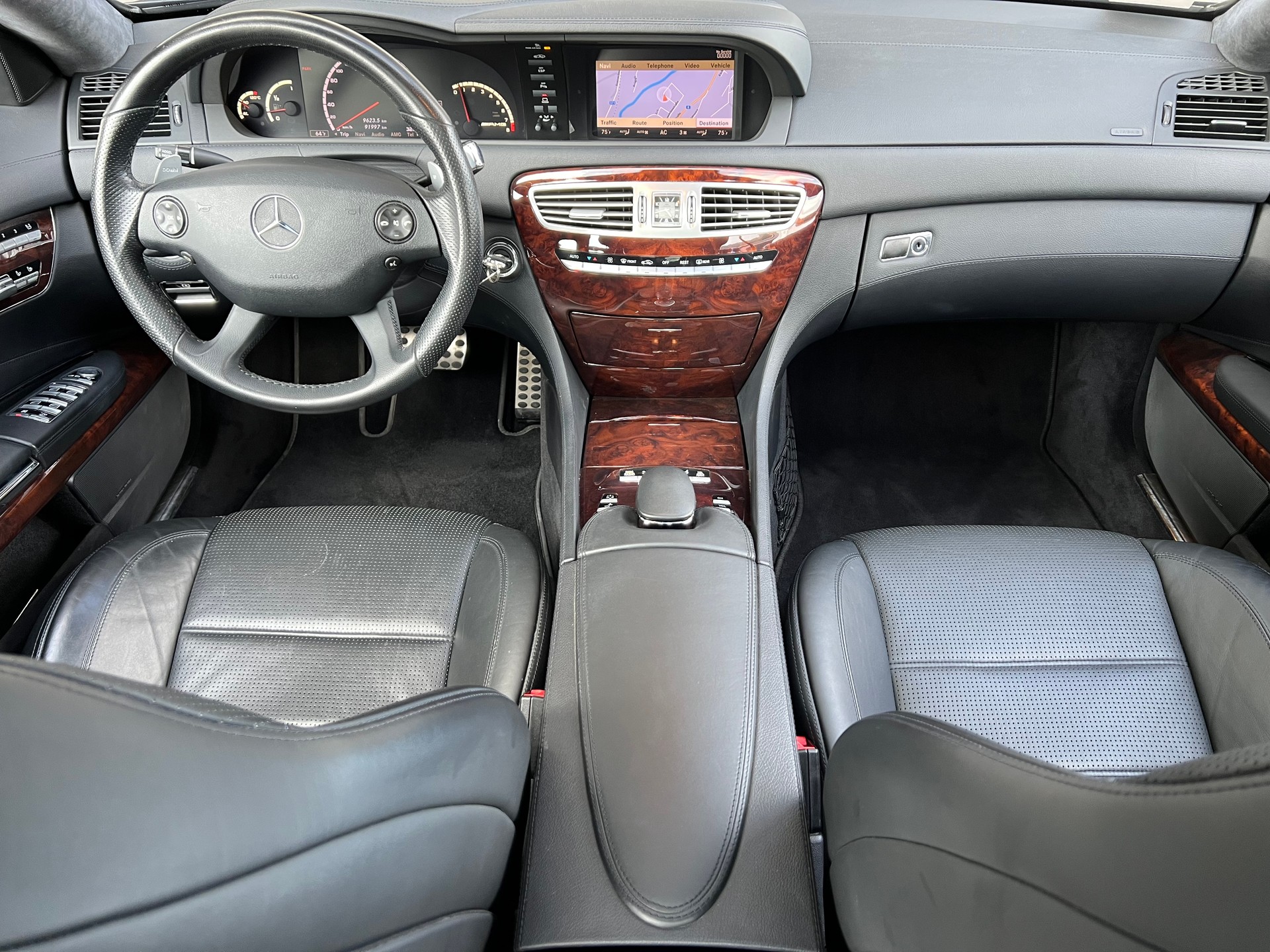 MERCEDES-BENZ CL 63 AMG 7G-Tronic-image-14