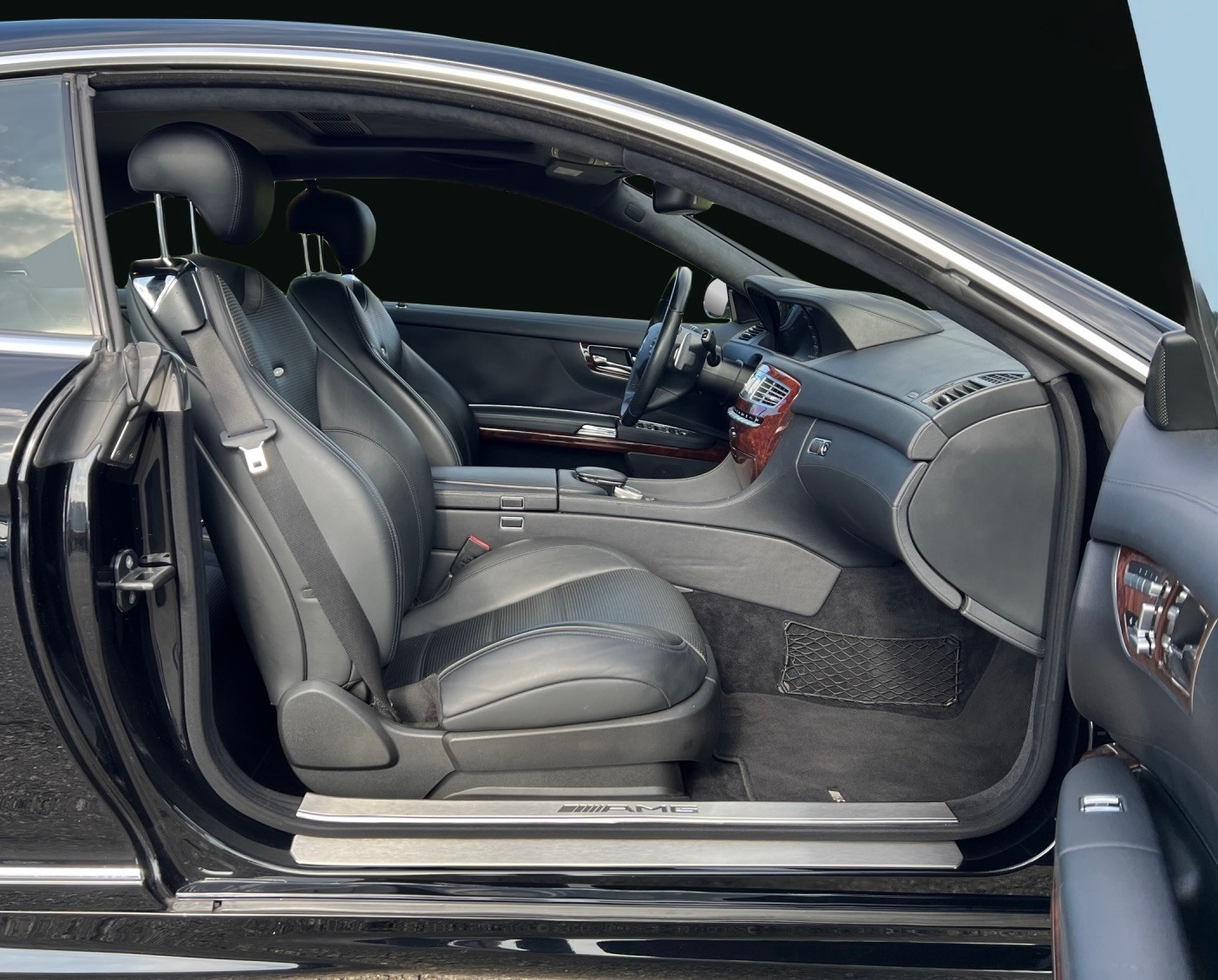 MERCEDES-BENZ CL 63 AMG 7G-Tronic-image-17