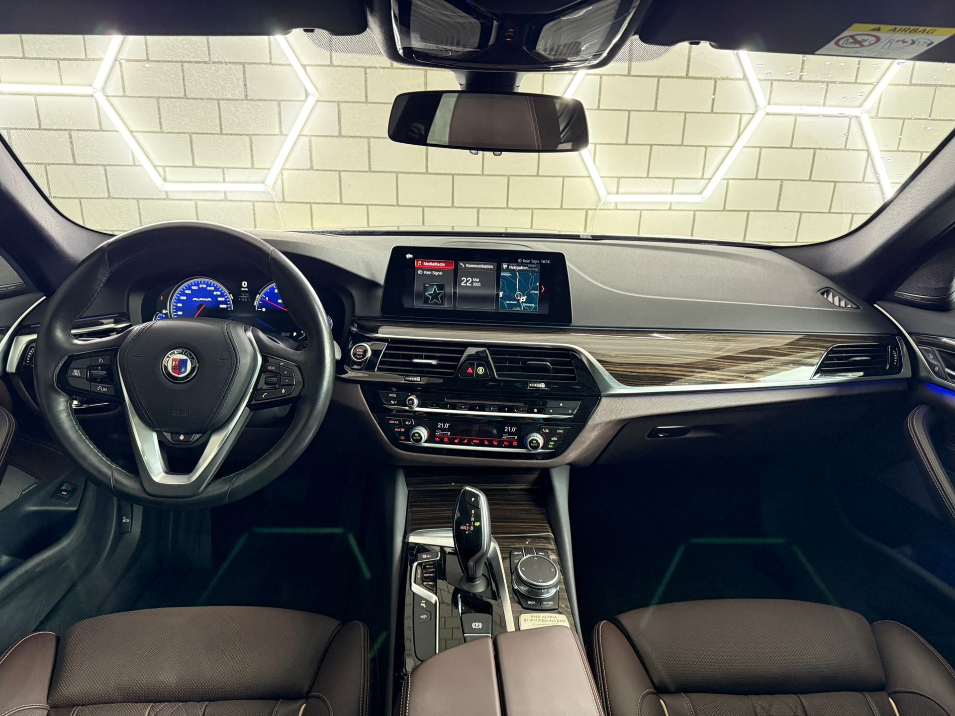 BMW-ALPINA B5 BiTurbo 4.4 V8 xDrive Switch-Tronic-image-8