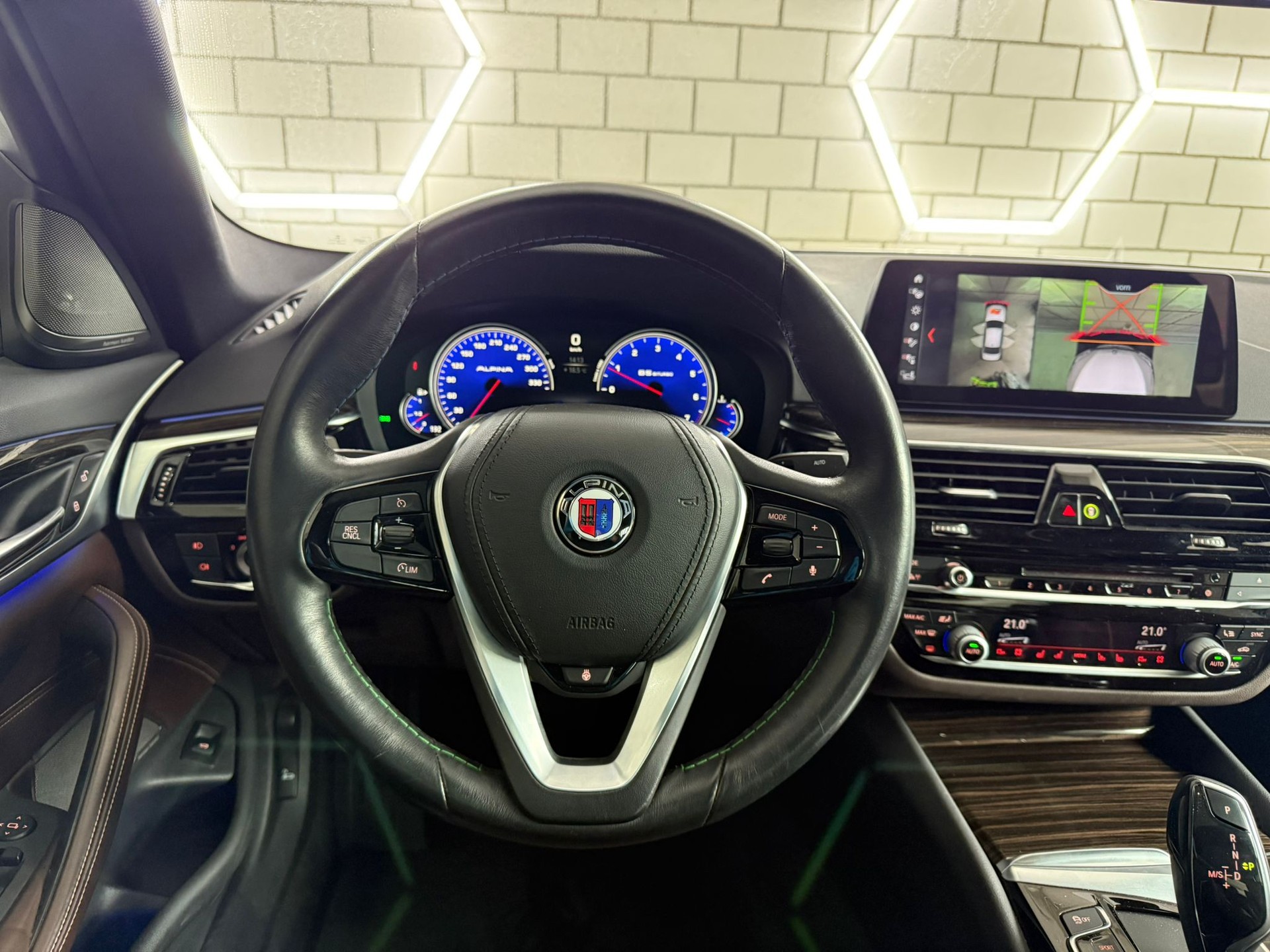BMW-ALPINA B5 BiTurbo 4.4 V8 xDrive Switch-Tronic-image-7