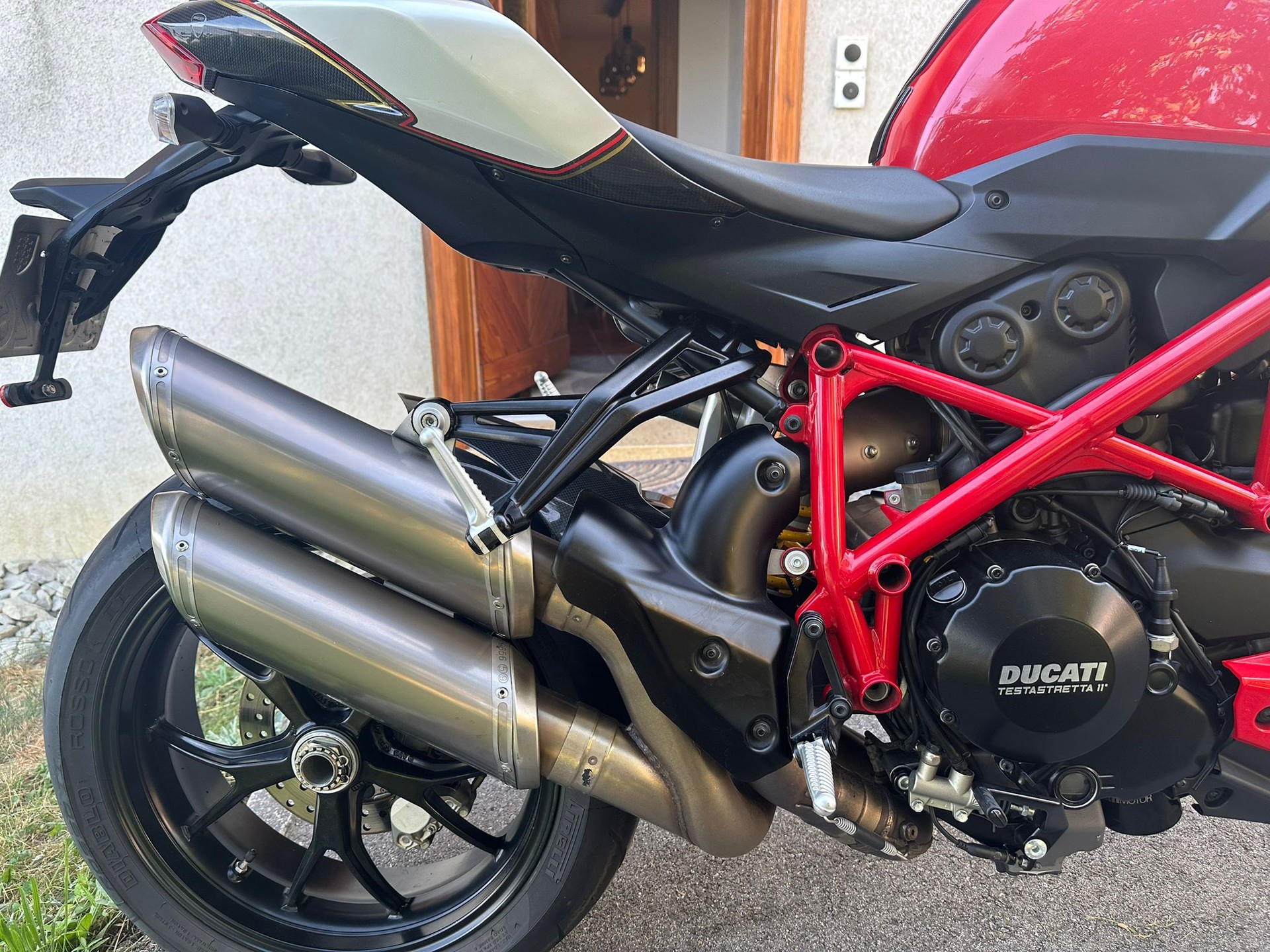 DUCATI Streetfighter 848-image-6