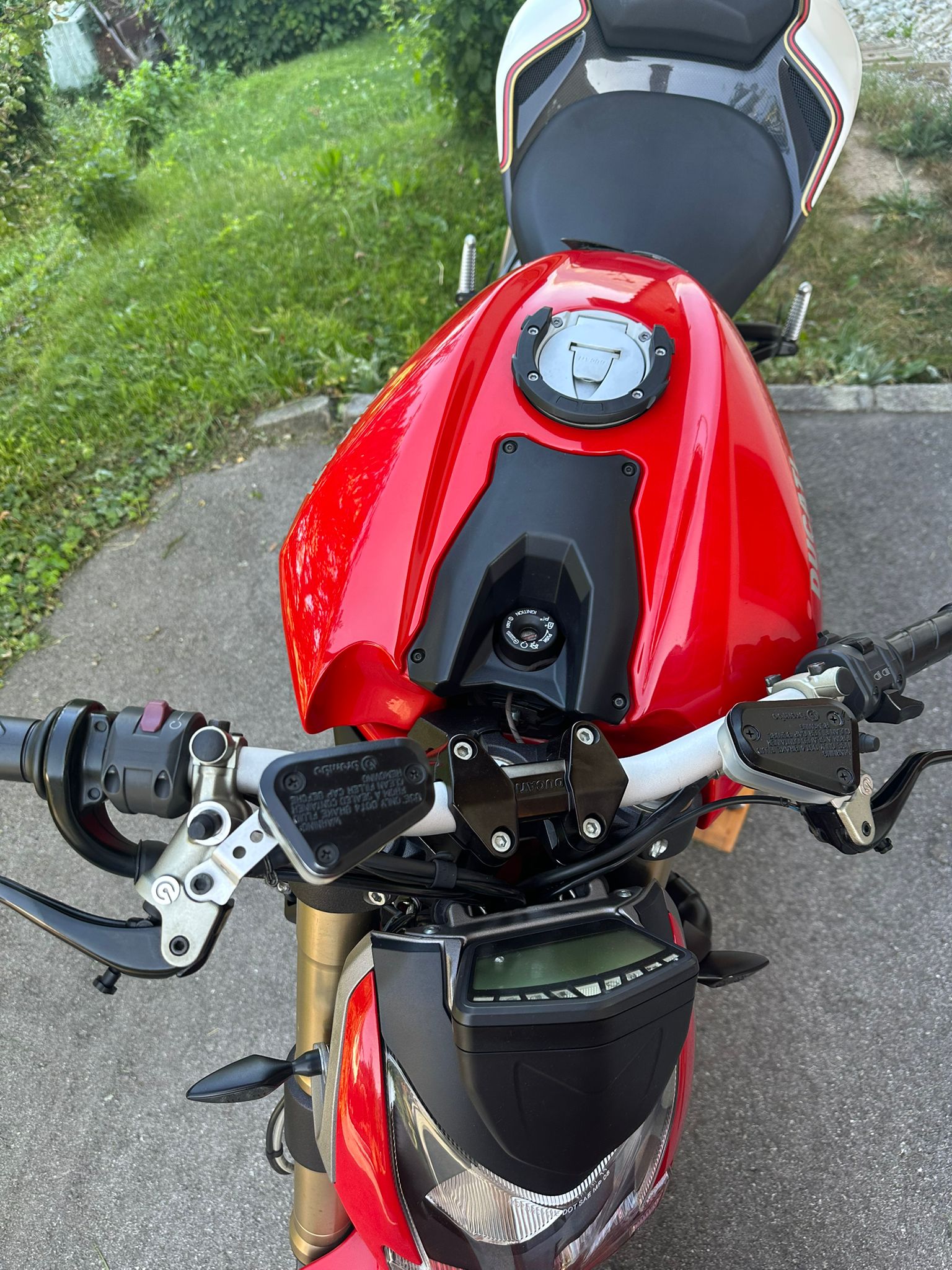 DUCATI Streetfighter 848-image-10