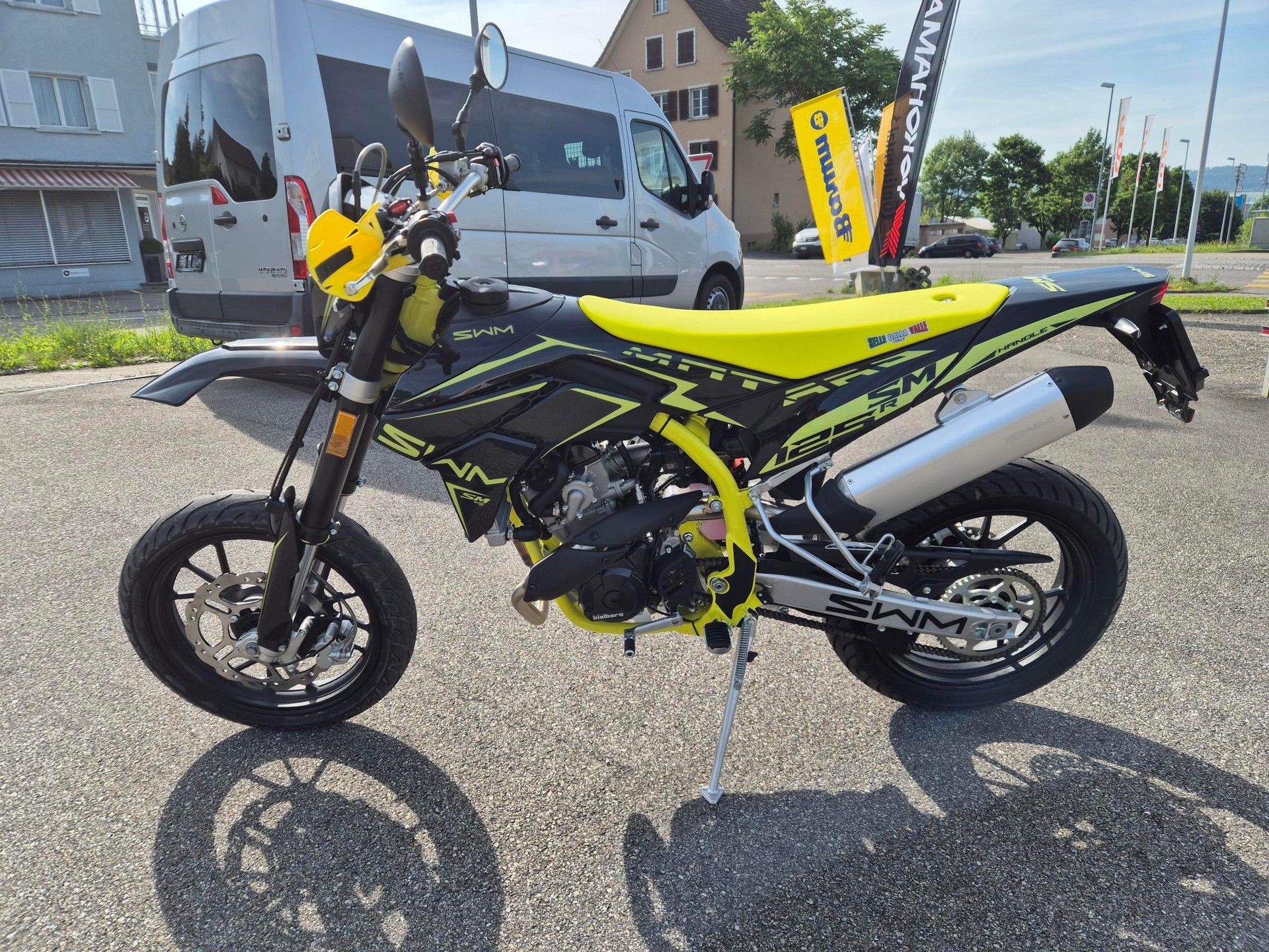SWM 125 R-showroom-element-1