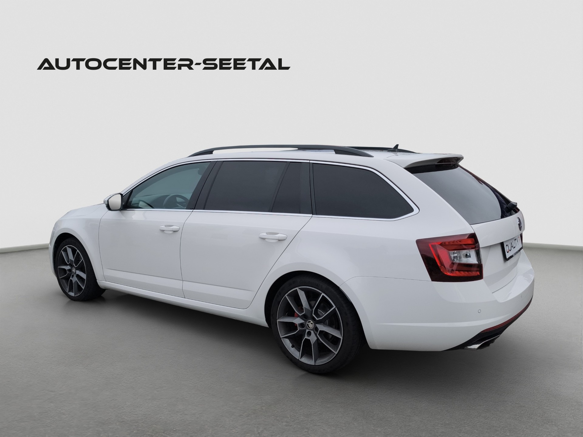 SKODA Octavia Combi 2.0 TDI RS DSG-image-4