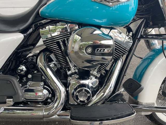 HARLEY-DAVIDSON FLHRC Road King Classic 103 ABS-image-5