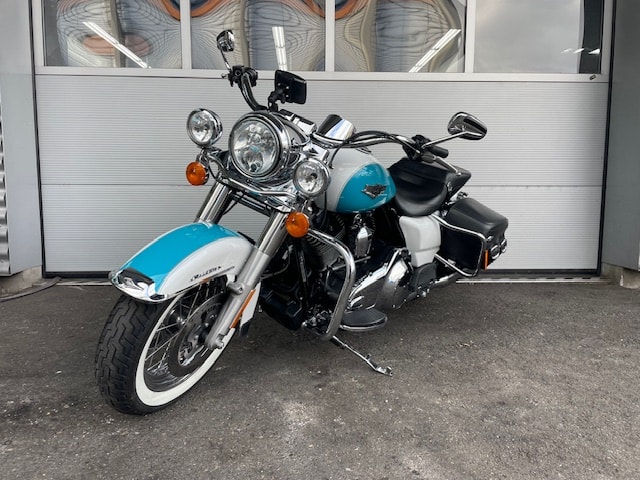 HARLEY-DAVIDSON FLHRC Road King Classic 103 ABS-image-3