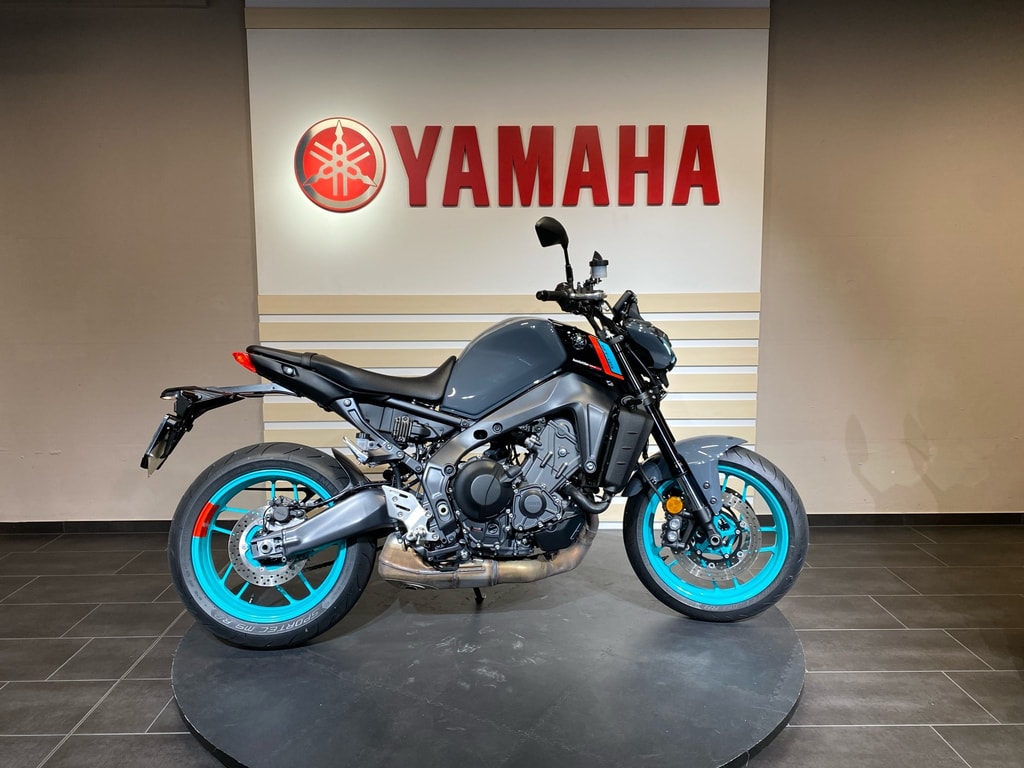 YAMAHA MT-09-image-2