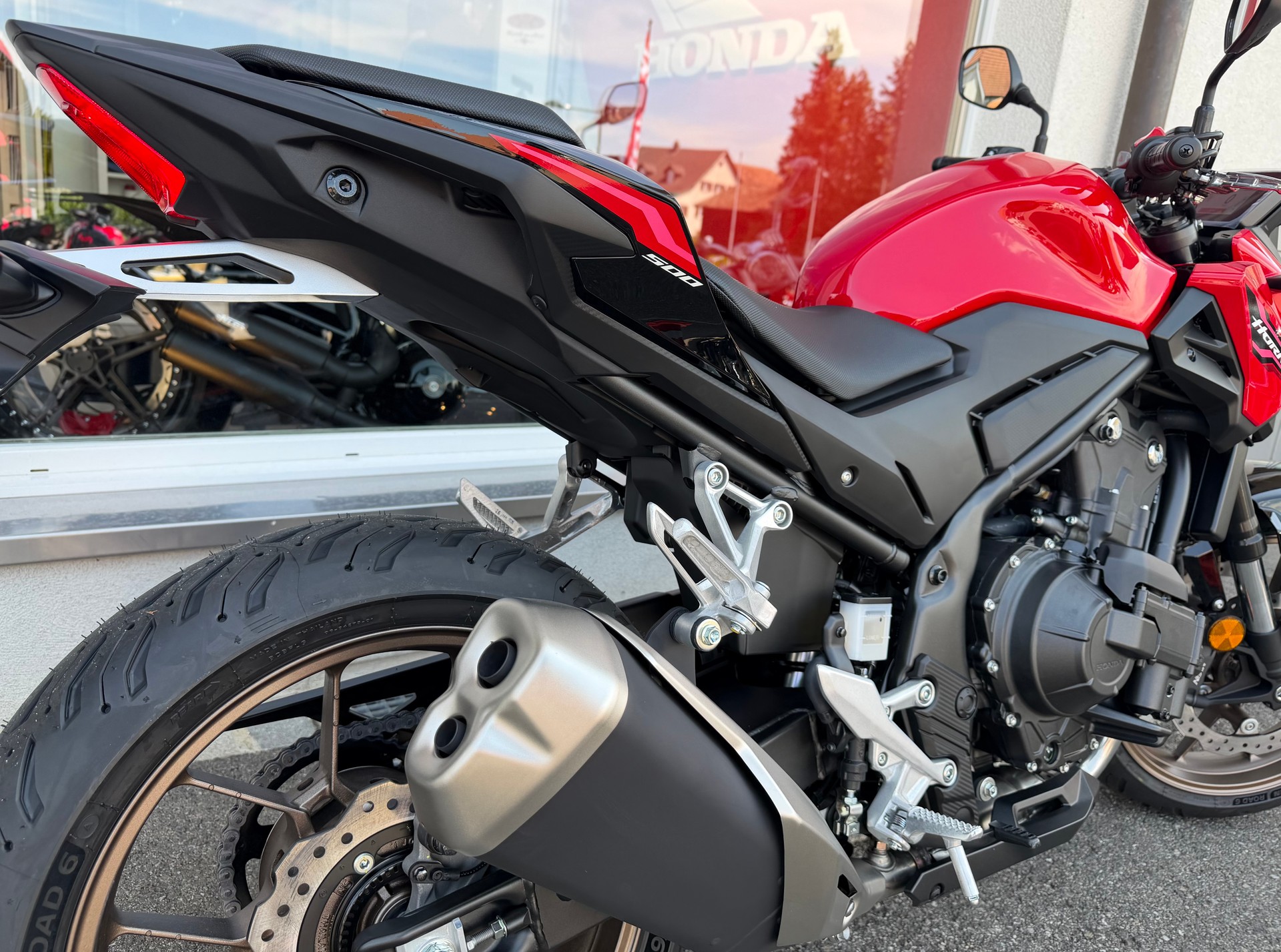 HONDA CB 500 Hornet E-Clutch 2026-image-7