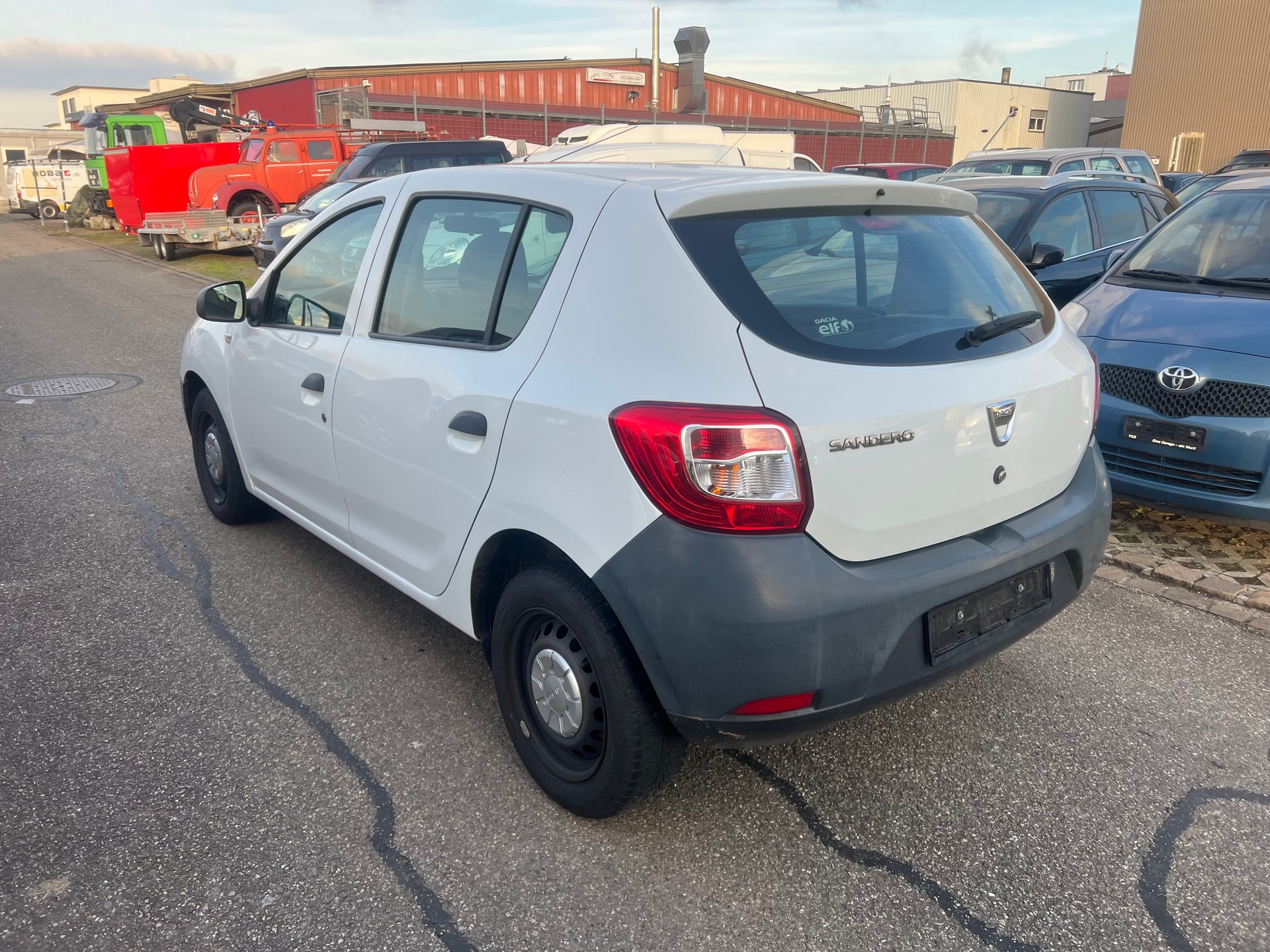 DACIA Sandero 1.2 Ambiance-image-5