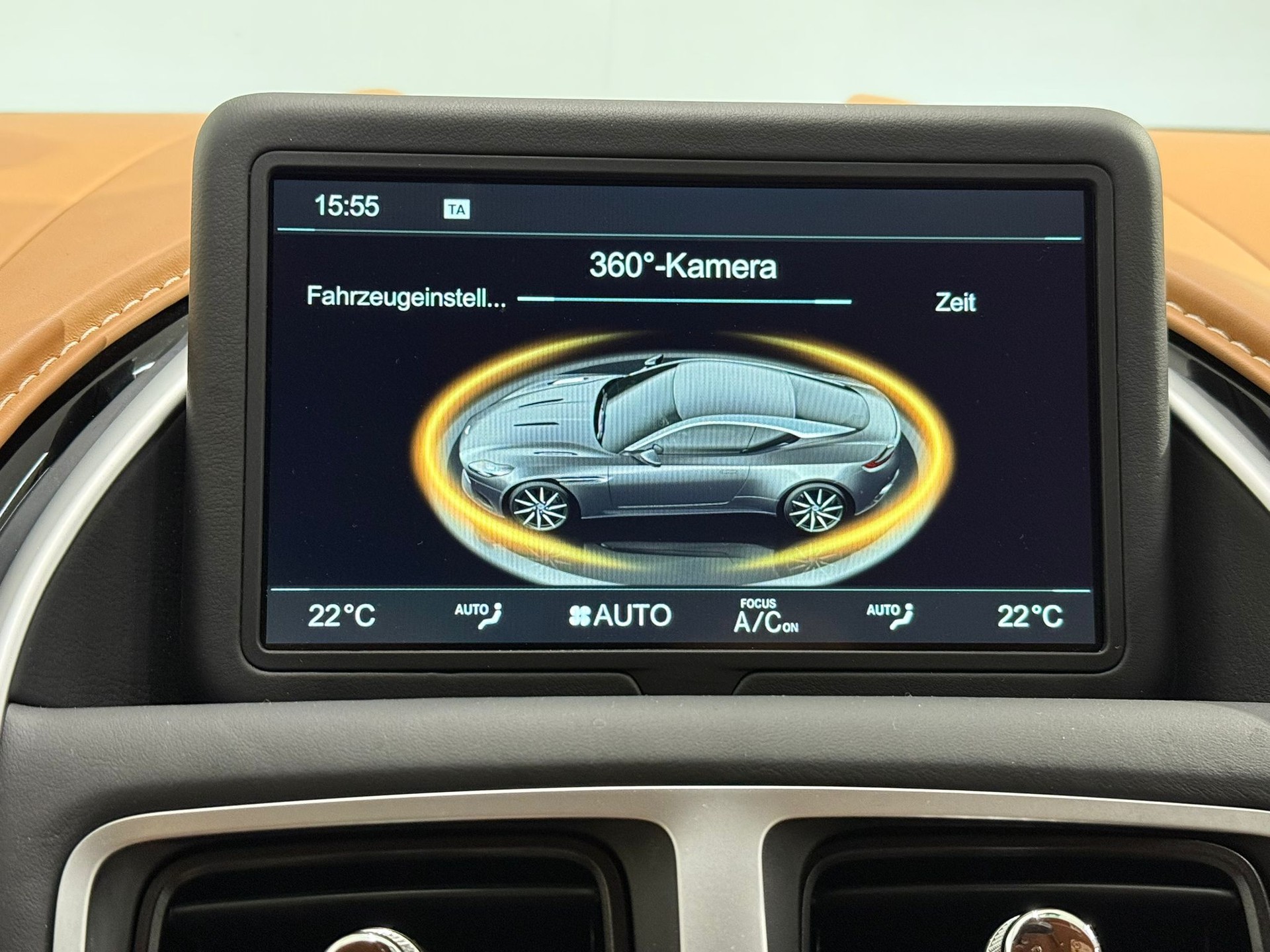 ASTON MARTIN DB11 V12 Launch Edition Touchtronic 3-image-18