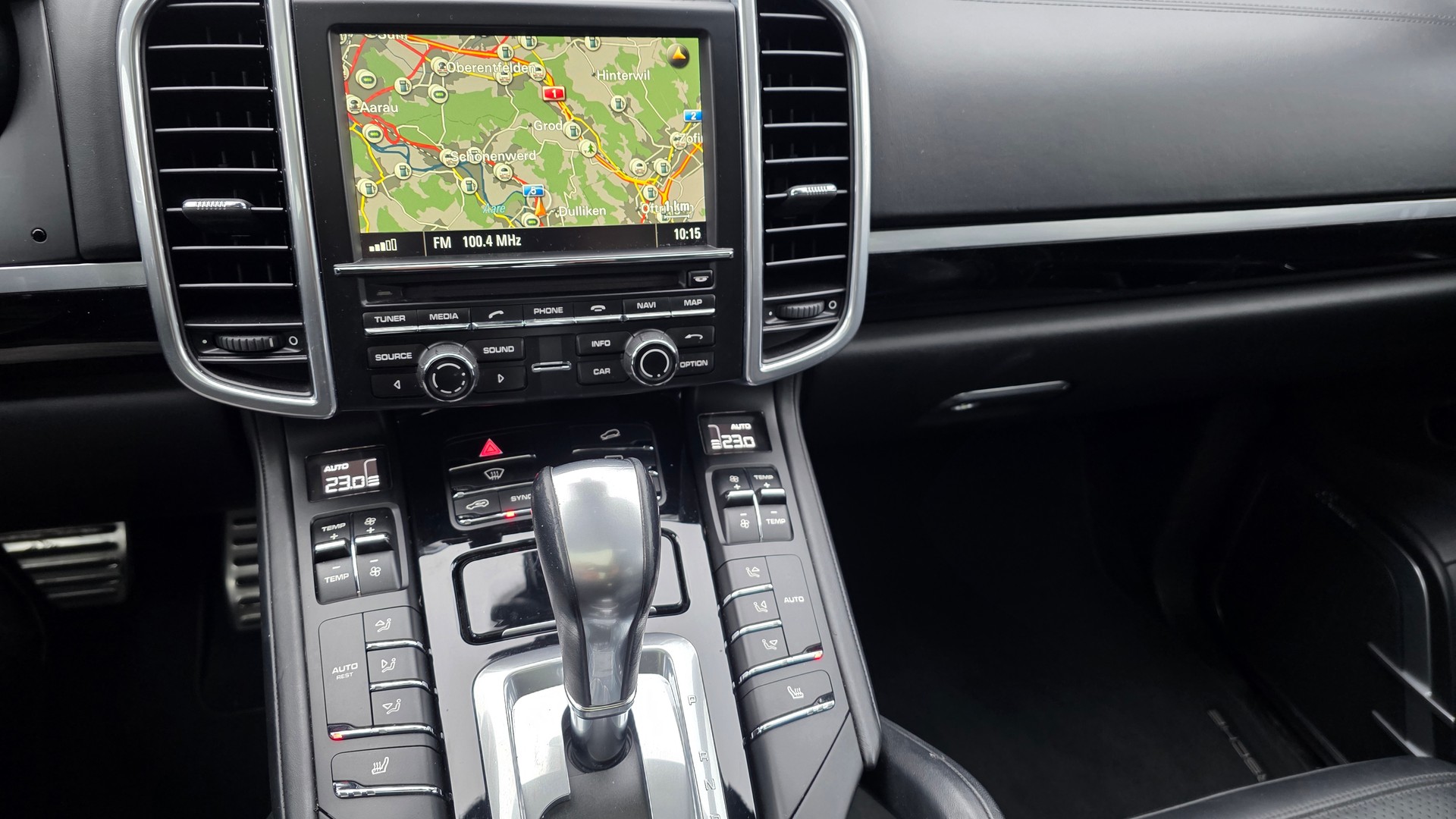 PORSCHE Cayenne S Diesel Automat-image-14