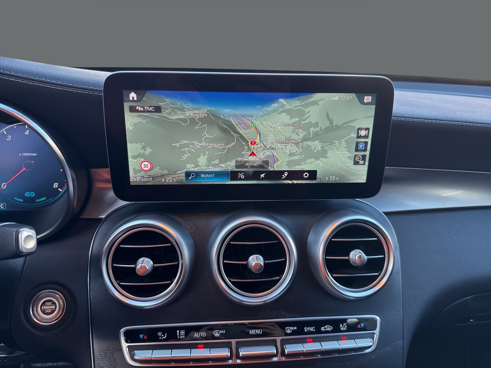 MERCEDES-BENZ GLC 200 AMG Line 4Matic-image-15