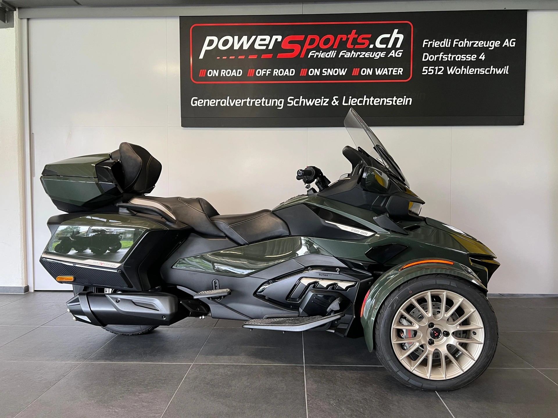 CAN-AM Spyder RT-LTD Sea Sky Edition SE6-image-4