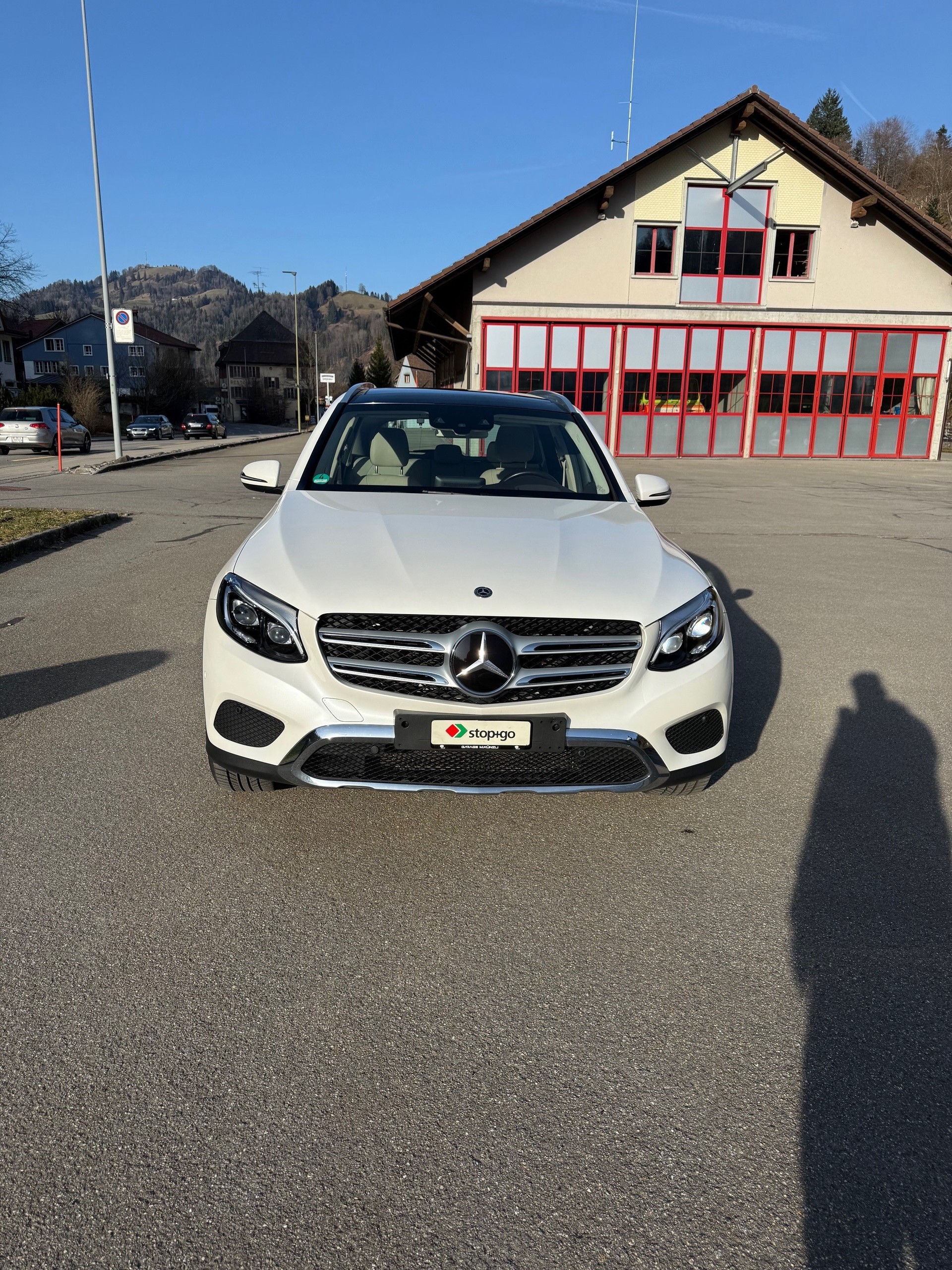 MERCEDES-BENZ GLC 350 d Exclusive 4Matic 9G-Tronic-showroom-element-1