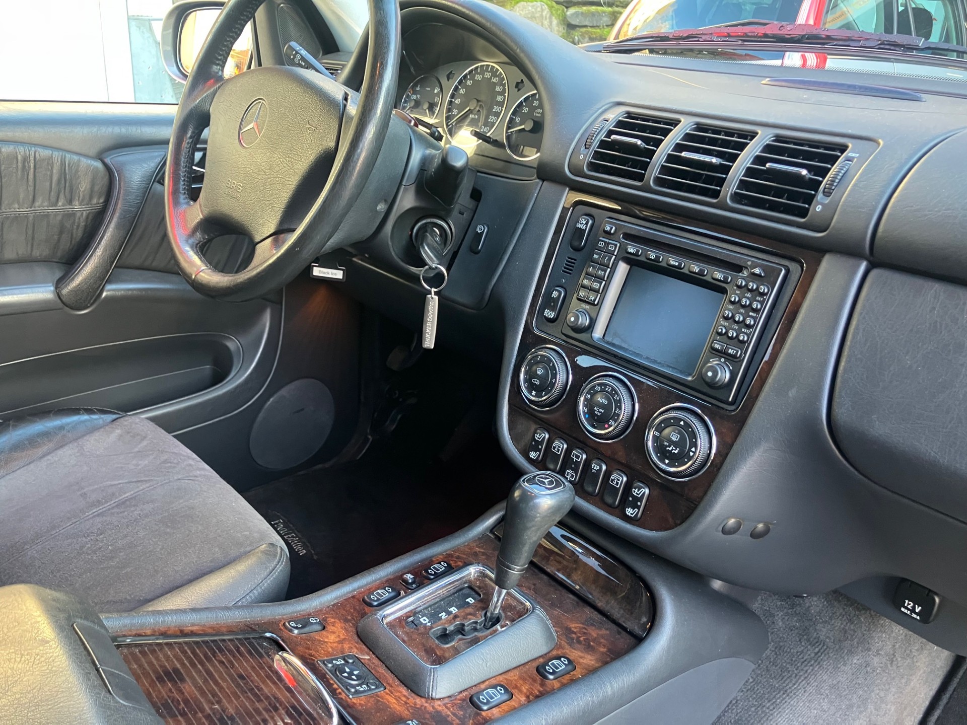 MERCEDES-BENZ ML 500 Final Edition Automatic-image-4