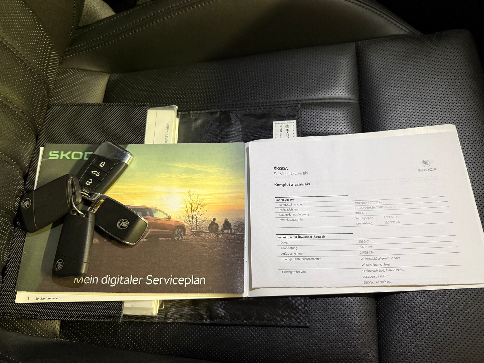 SKODA Superb Combi 2.0 TDi L&K 4x4 DSG-image-18