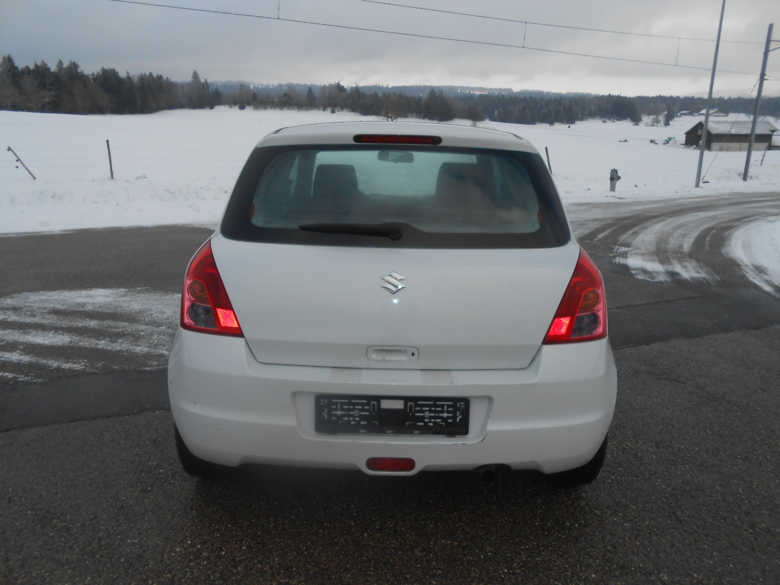SUZUKI Swift 1.3i 16V GL Top-image-5