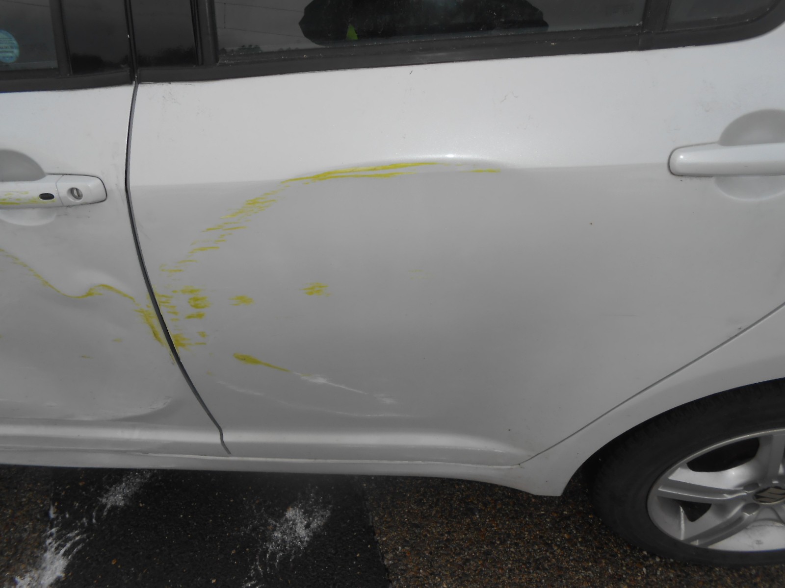 SUZUKI Swift 1.3i 16V GL Top-image-9
